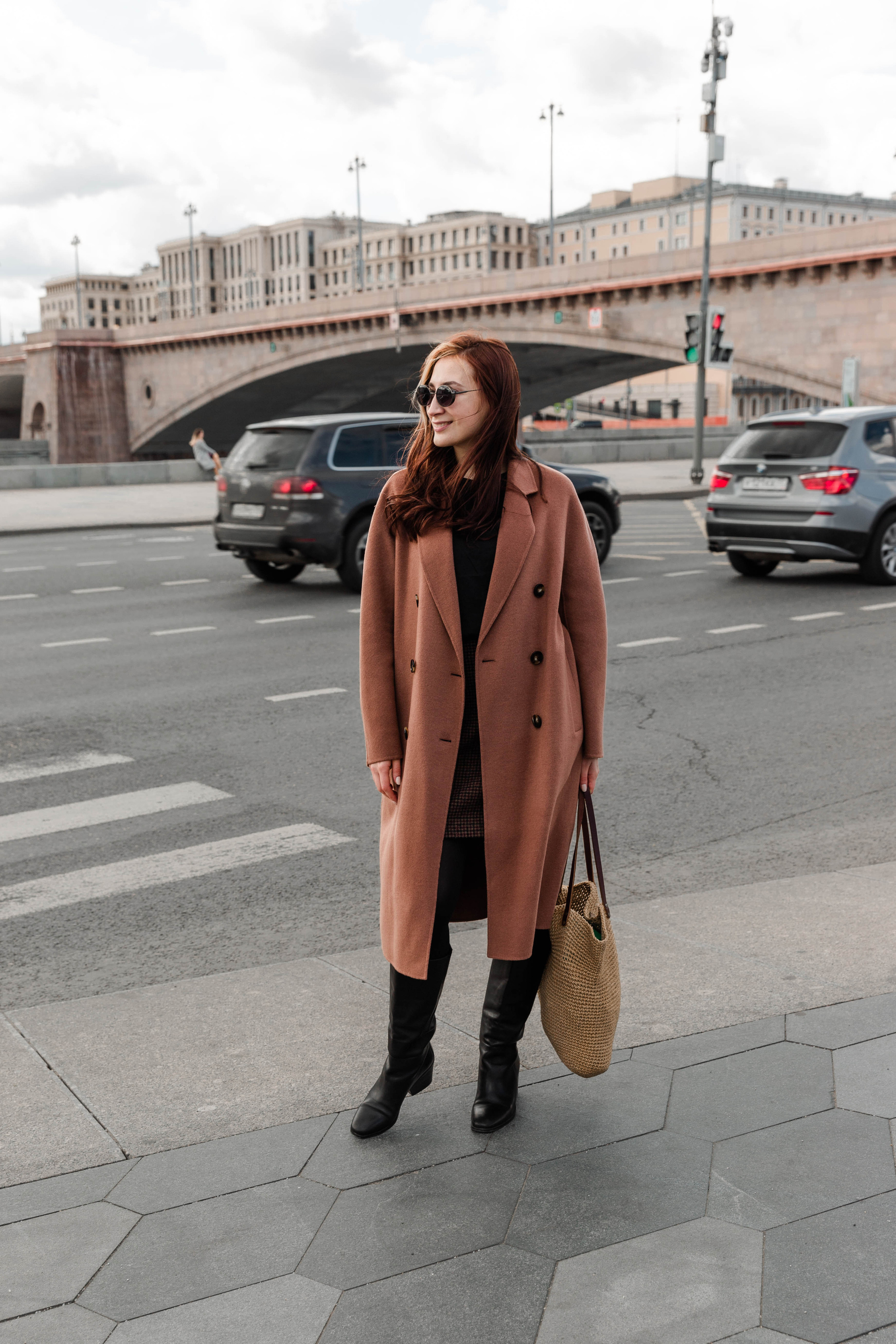 Даша. Улица. 2022 г. Персональный фотограф Катерина Литвинова