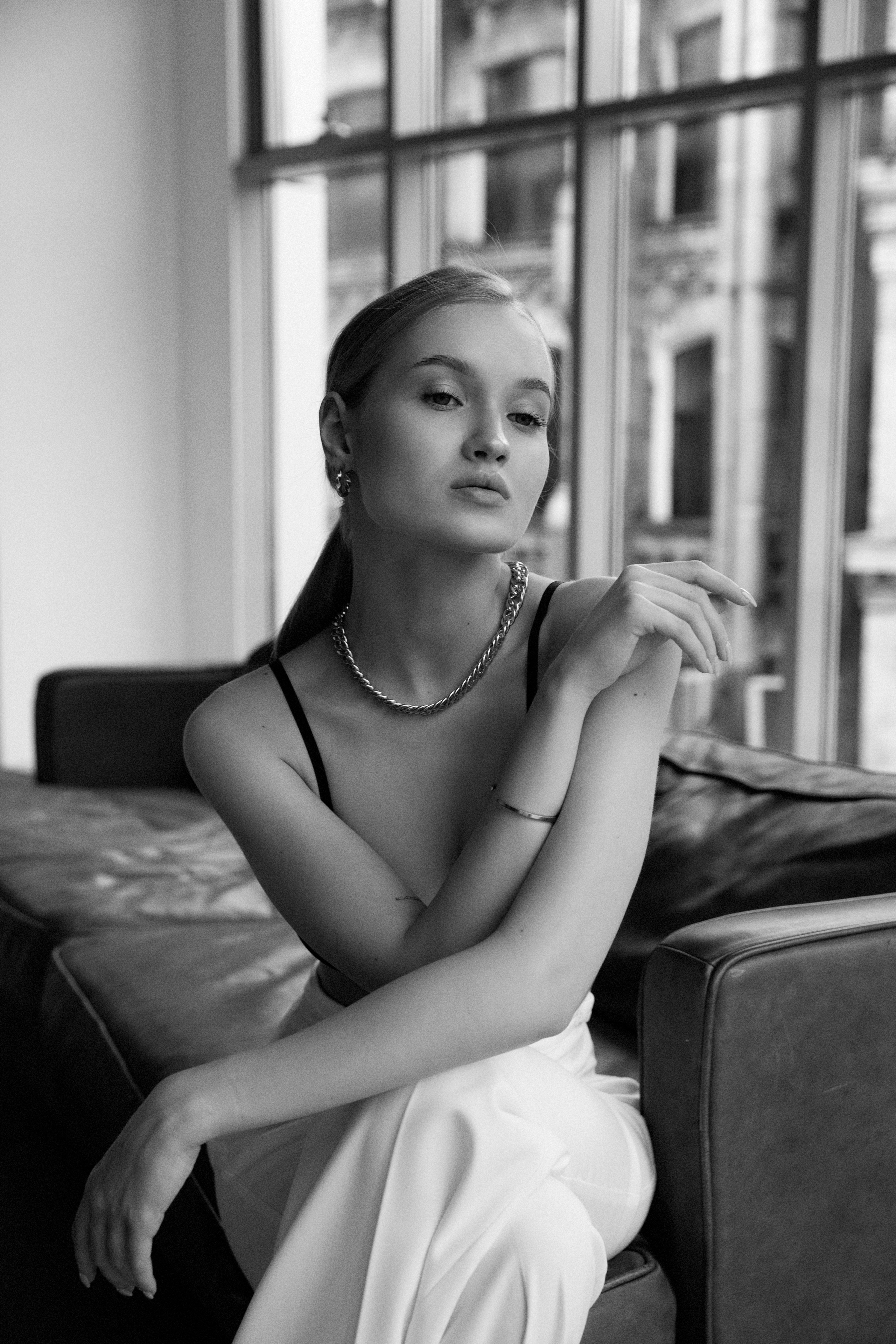 Катя. Студия. 2021 г. Персональный фотограф Катерина Литвинова