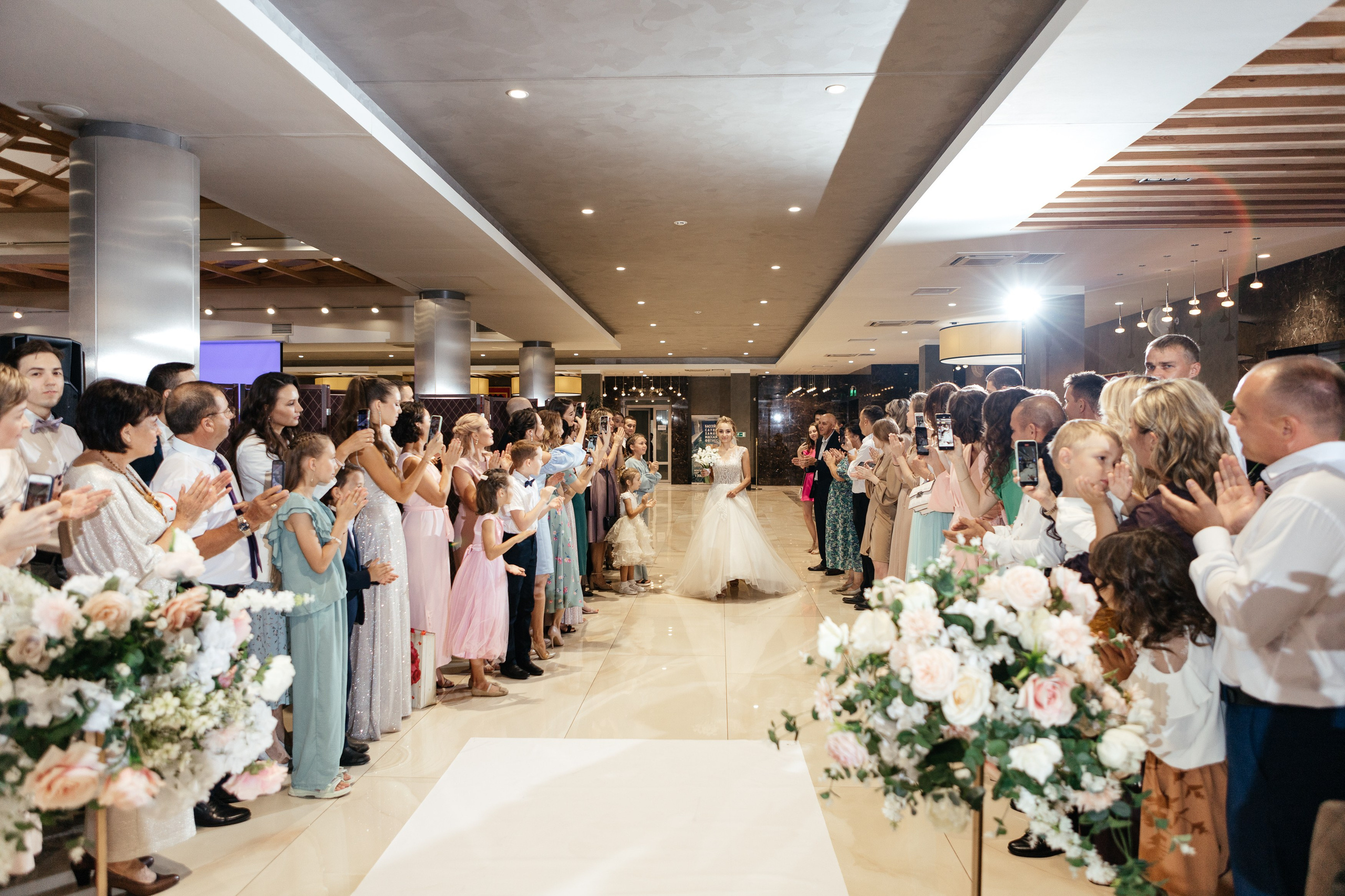 Свадебный фотограф Уфа — Руслан ГабдлисламовЖивые эмоции, красивые кадры, воспоминания на всю жизнь.Работаю по всей Республике Башкортоста. Свадебный фотограф Уфа Руслан Габдлисламов