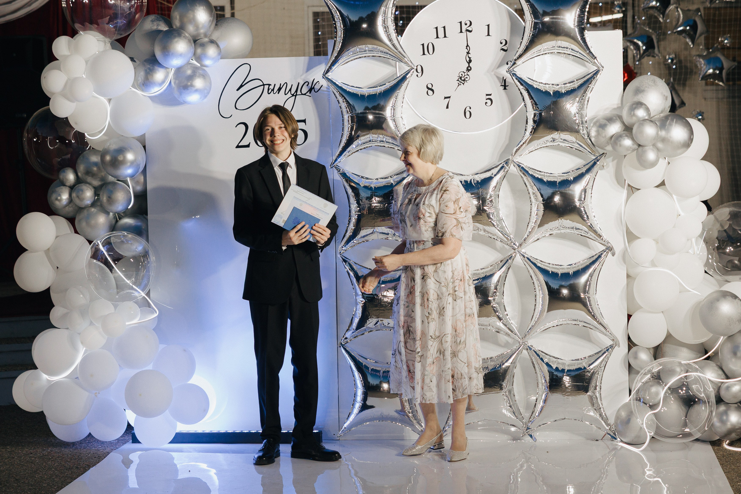 Вручение аттестатов. Свадебный фотограф Роман Еремеев