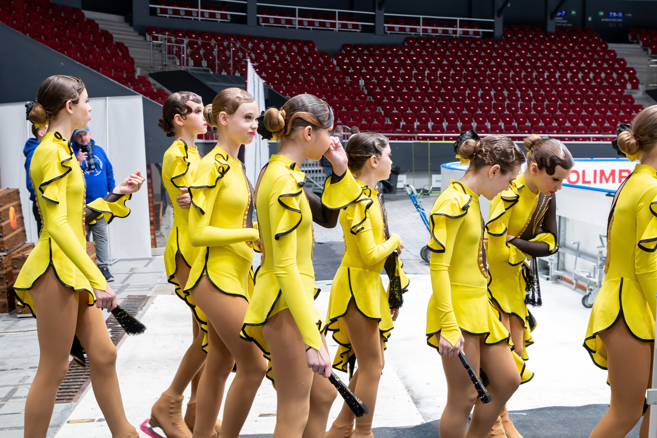 VII Ежегодный фестиваль массовых танцев на льду и фигурного катания «Петровский лёд» Санкт-Петербург 2024. Репортажный фотограф в Москве