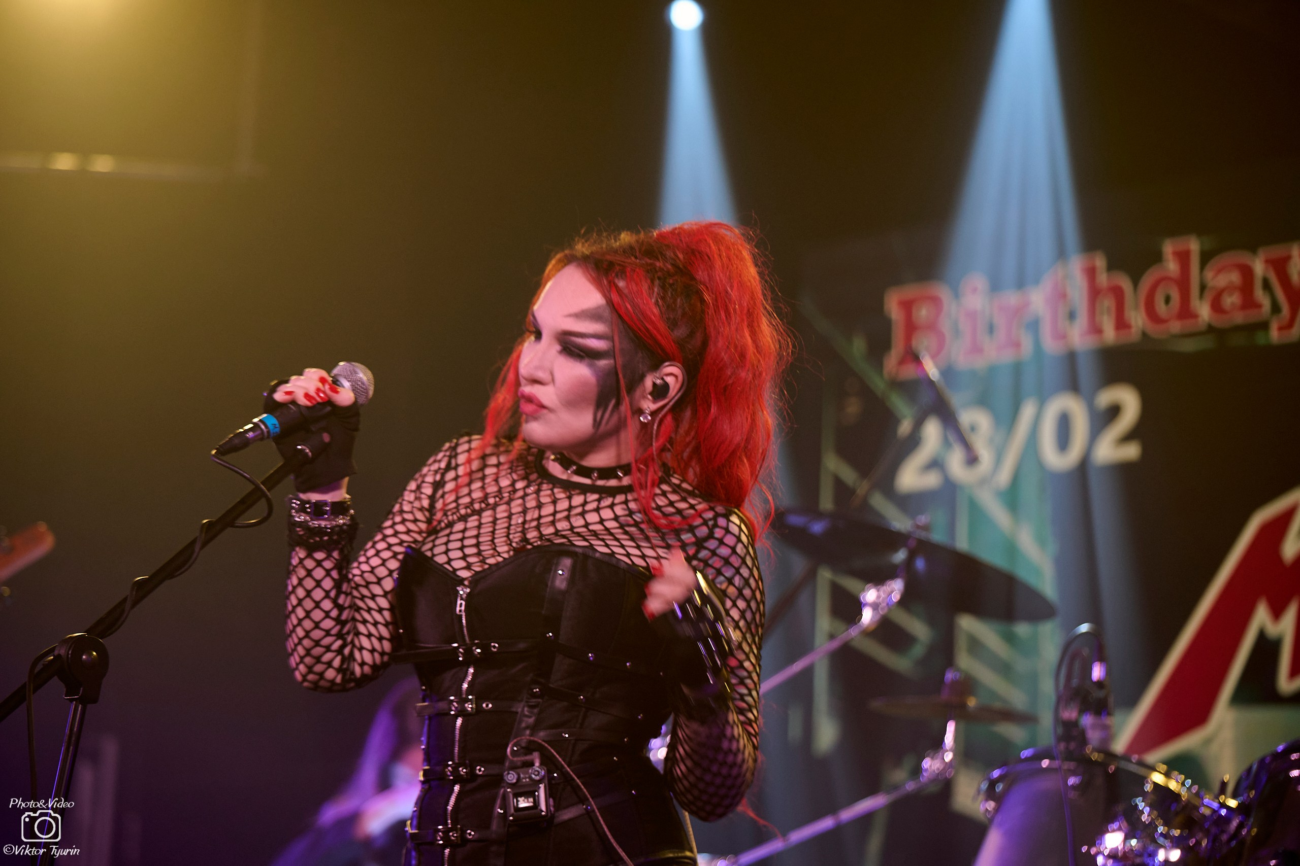 Концерт Алма Бое. 28.02.2026 Glastonberry. Фотограф Виктор Тюрин