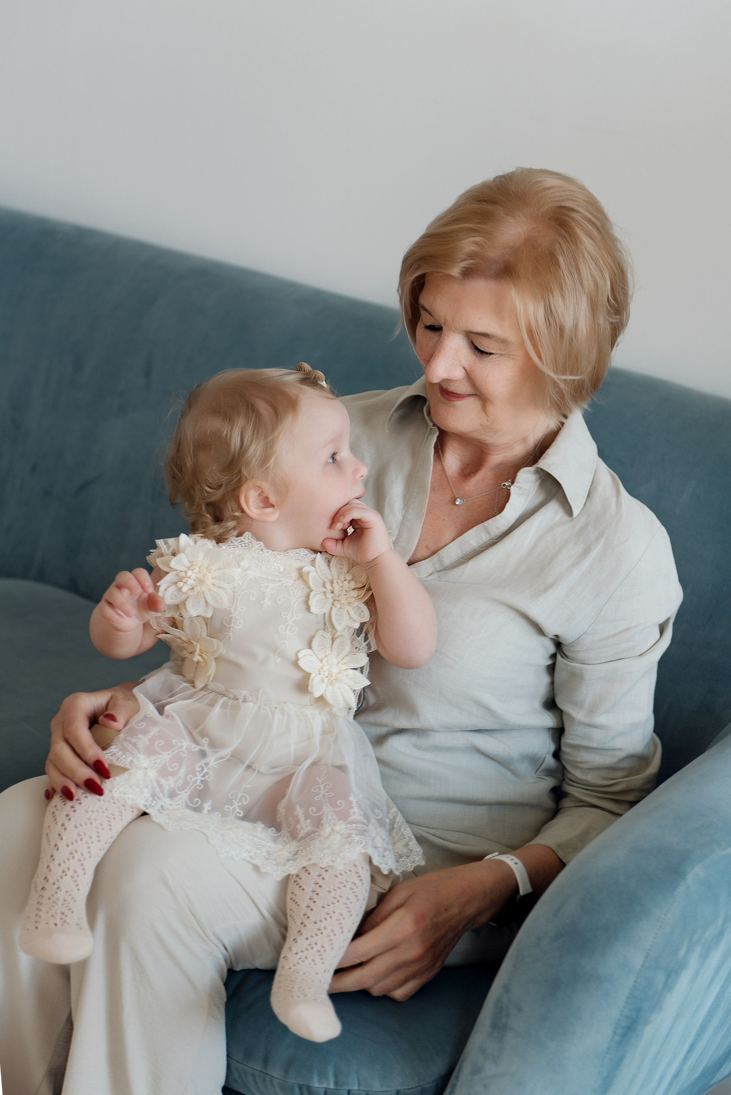 Семейная фотосессия 1 год в Москве. Детский фотограф в Долгопрудном и Москве