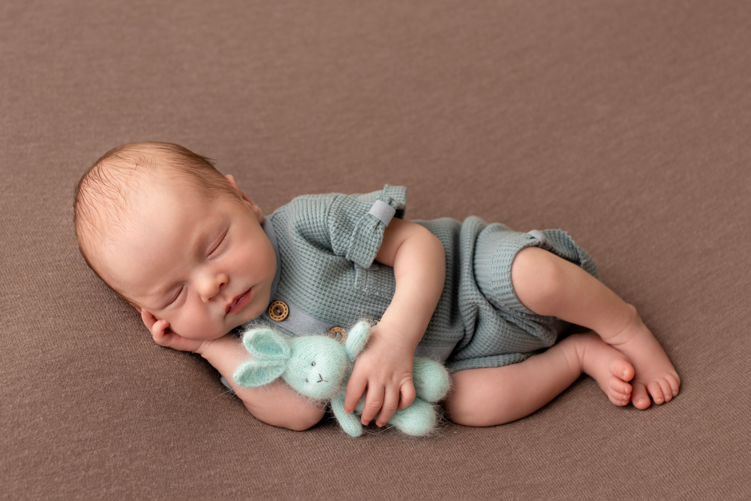 Фотограф новорождённых в Санкт-Петербурге Лилия Яковлева