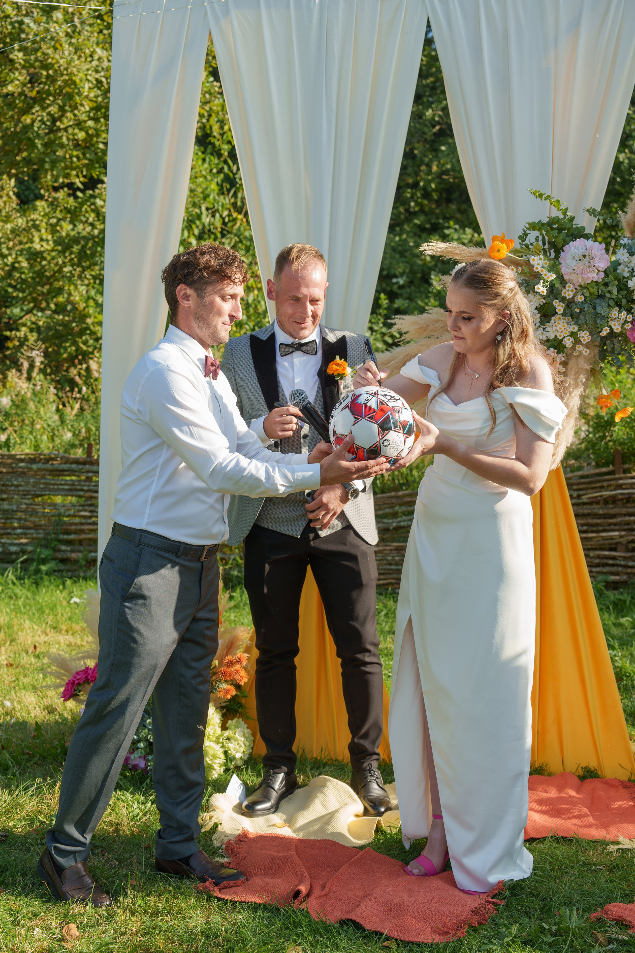 Свадьба — вечеринка Пожары любви Игорь и Юлия. Свадебный и репортажный фотограф Элина Козырьянова