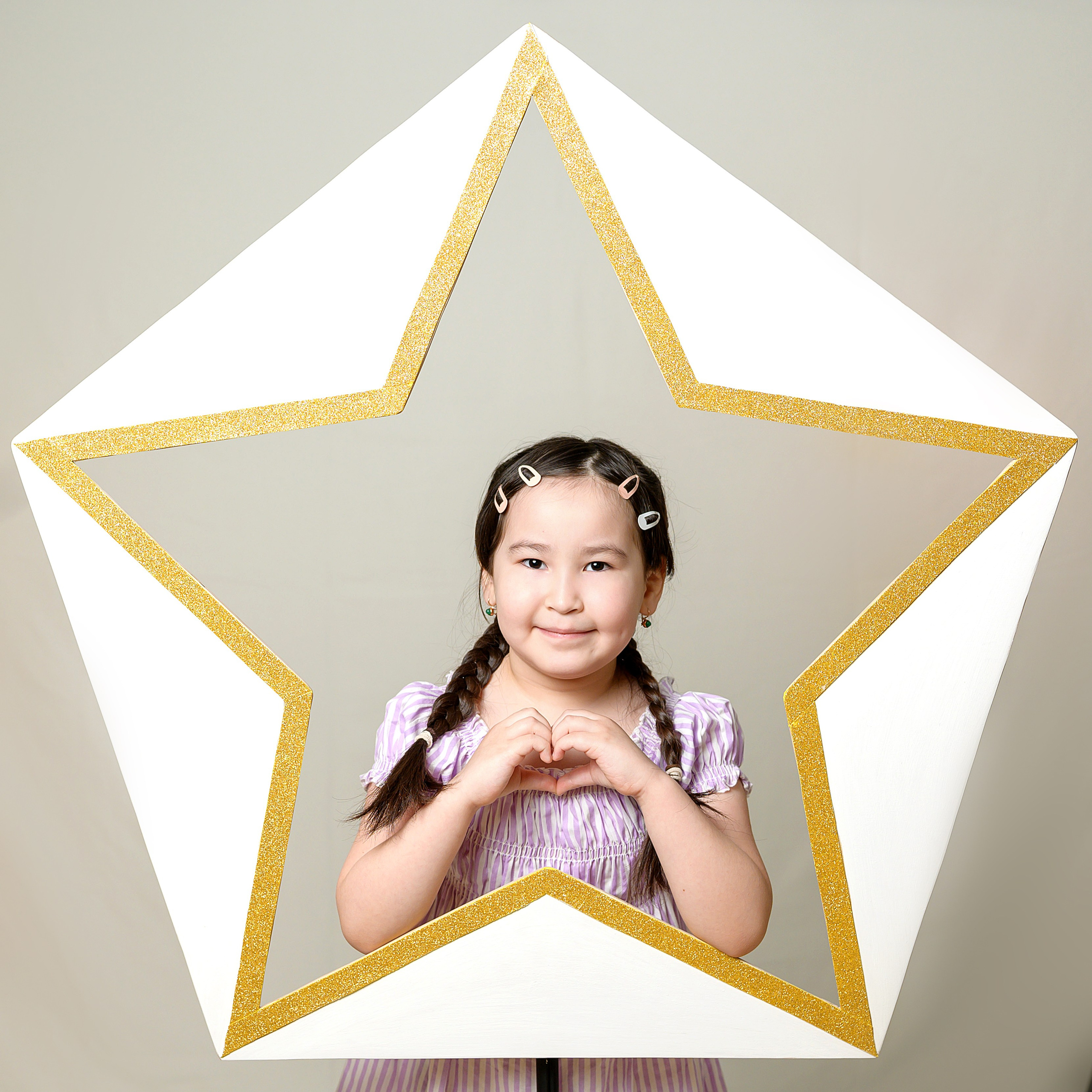 Д/с № 3к3 группа «Звёздочки» (индивидуальный дизайн книги). Фотограф новорожденных, семейный детский в Тюмени Татьяна Морозова