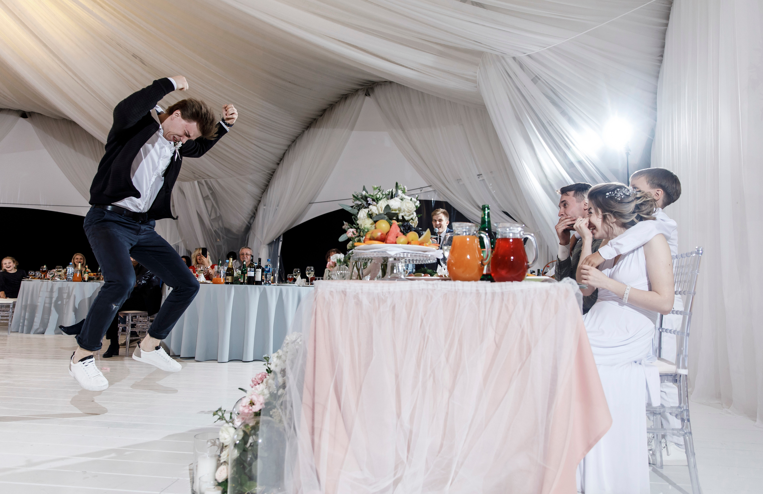 Watch out!. Свадебный и репортажный фотограф