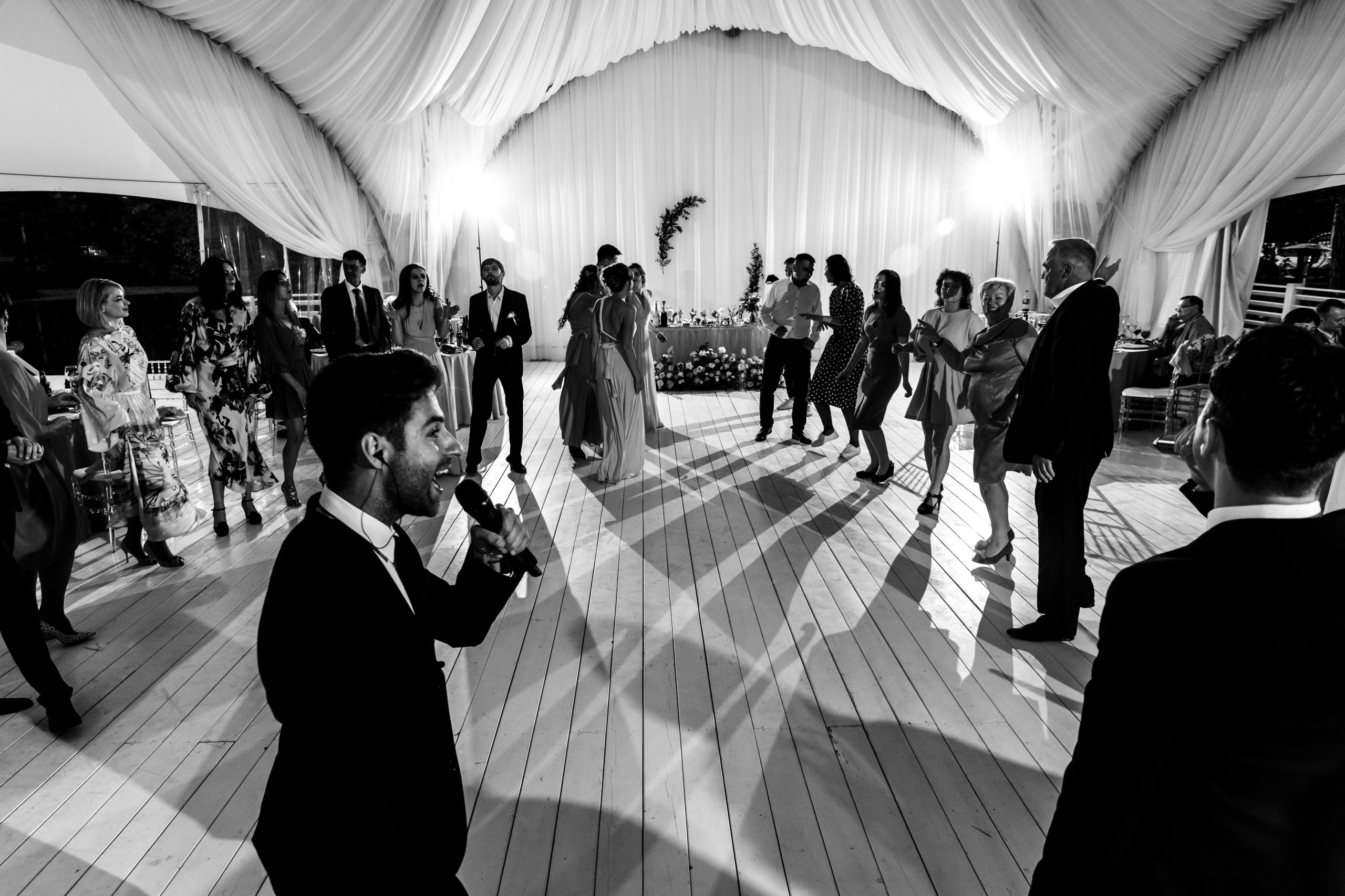 Watch out!. Свадебный и репортажный фотограф