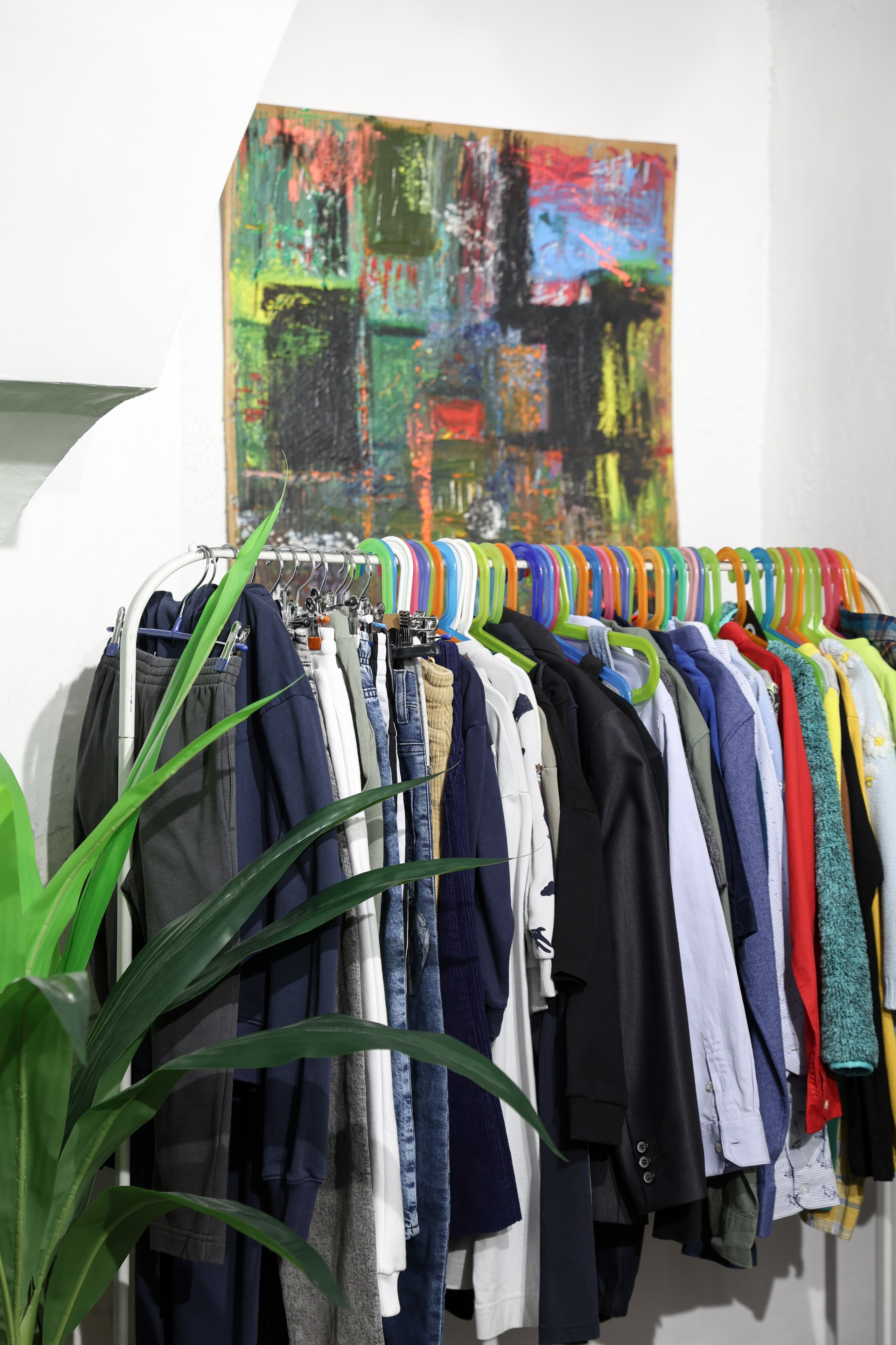 Магазины Charity Shop. Фотограф Дарья Попова