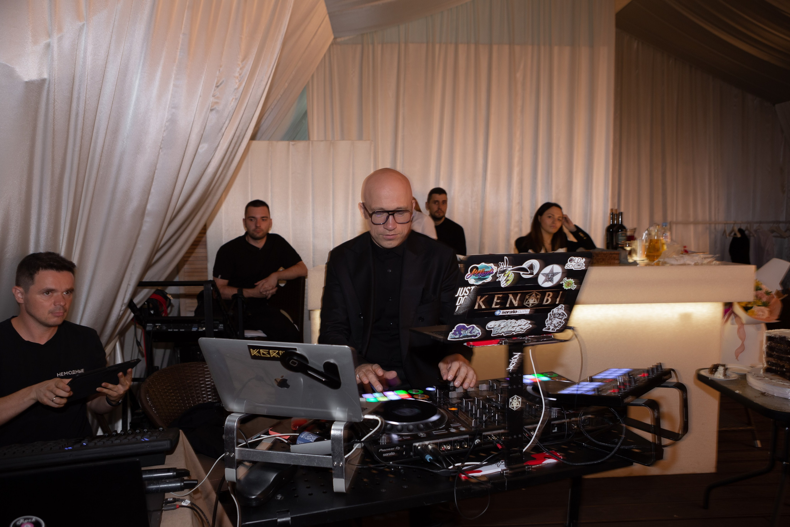 Над крышами Питера. Свадебный и семейный фотограф Арина Кулёва