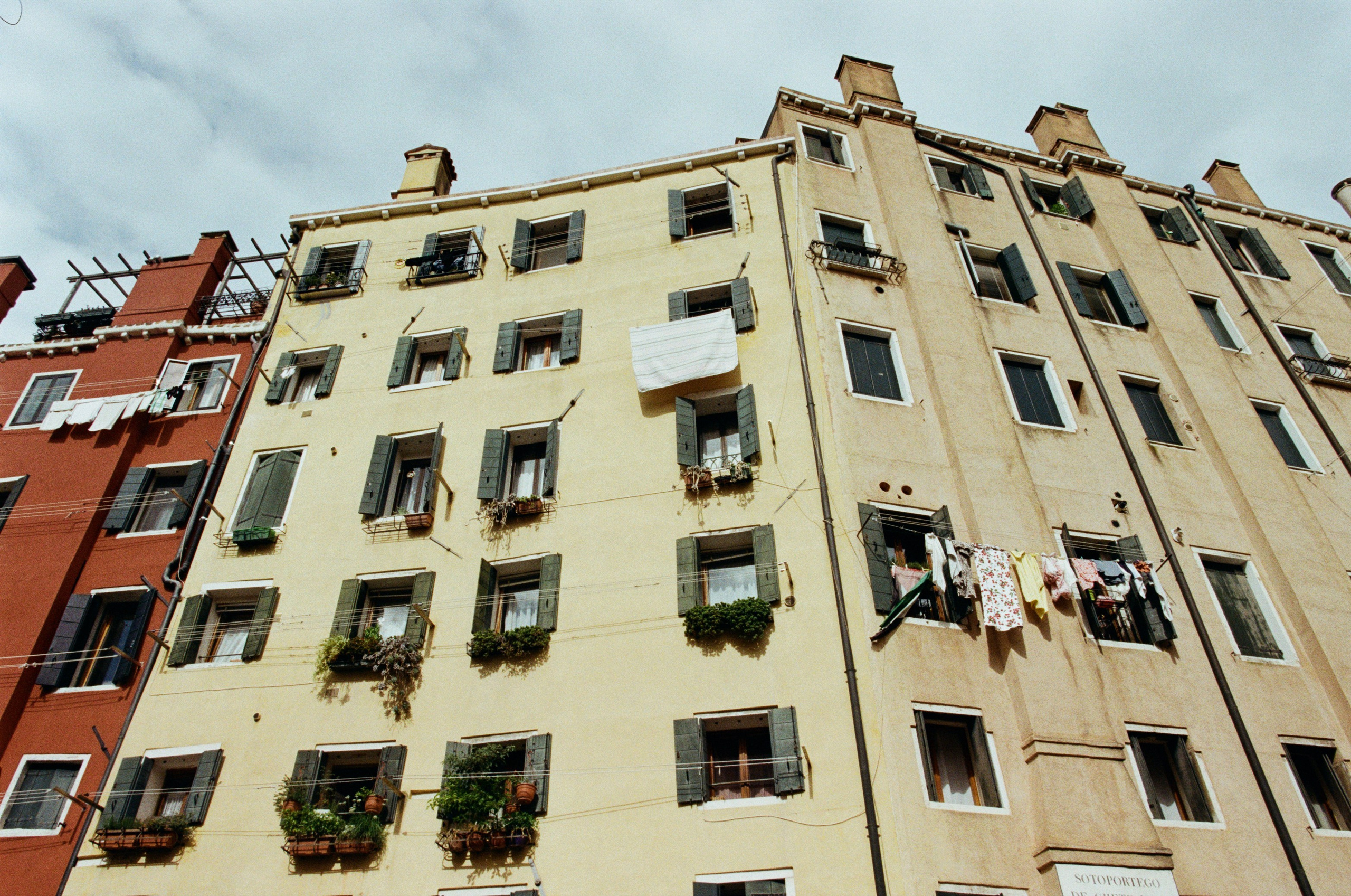 Lasciami stare // italy, venice IV. EVER EXPOSED