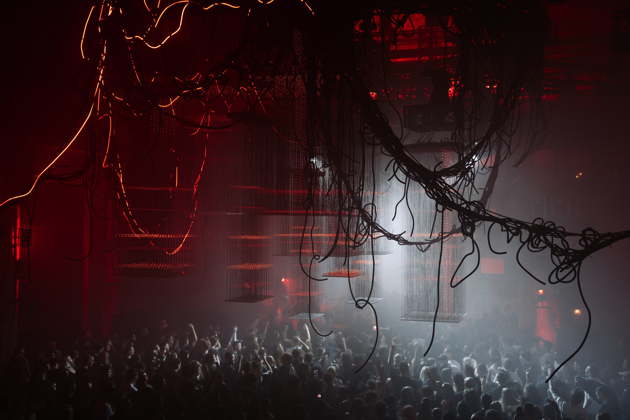 Ø, SILA SVETA. @tomrus: Рустам Шагиморданов — фотограф