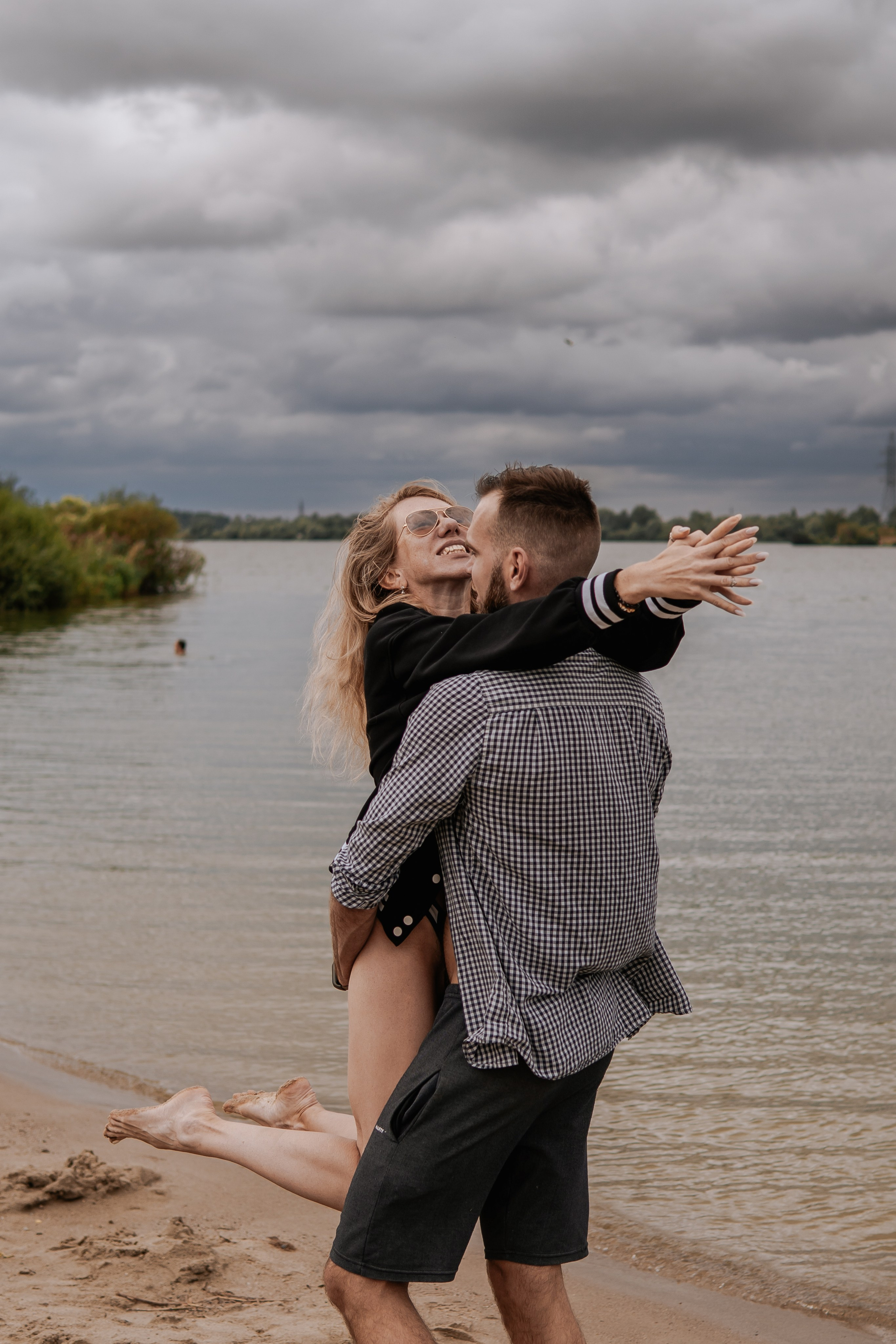Любовь на берегу лета. love story. Свадебный и портретный фотограф в Москве, Светлана Янковая