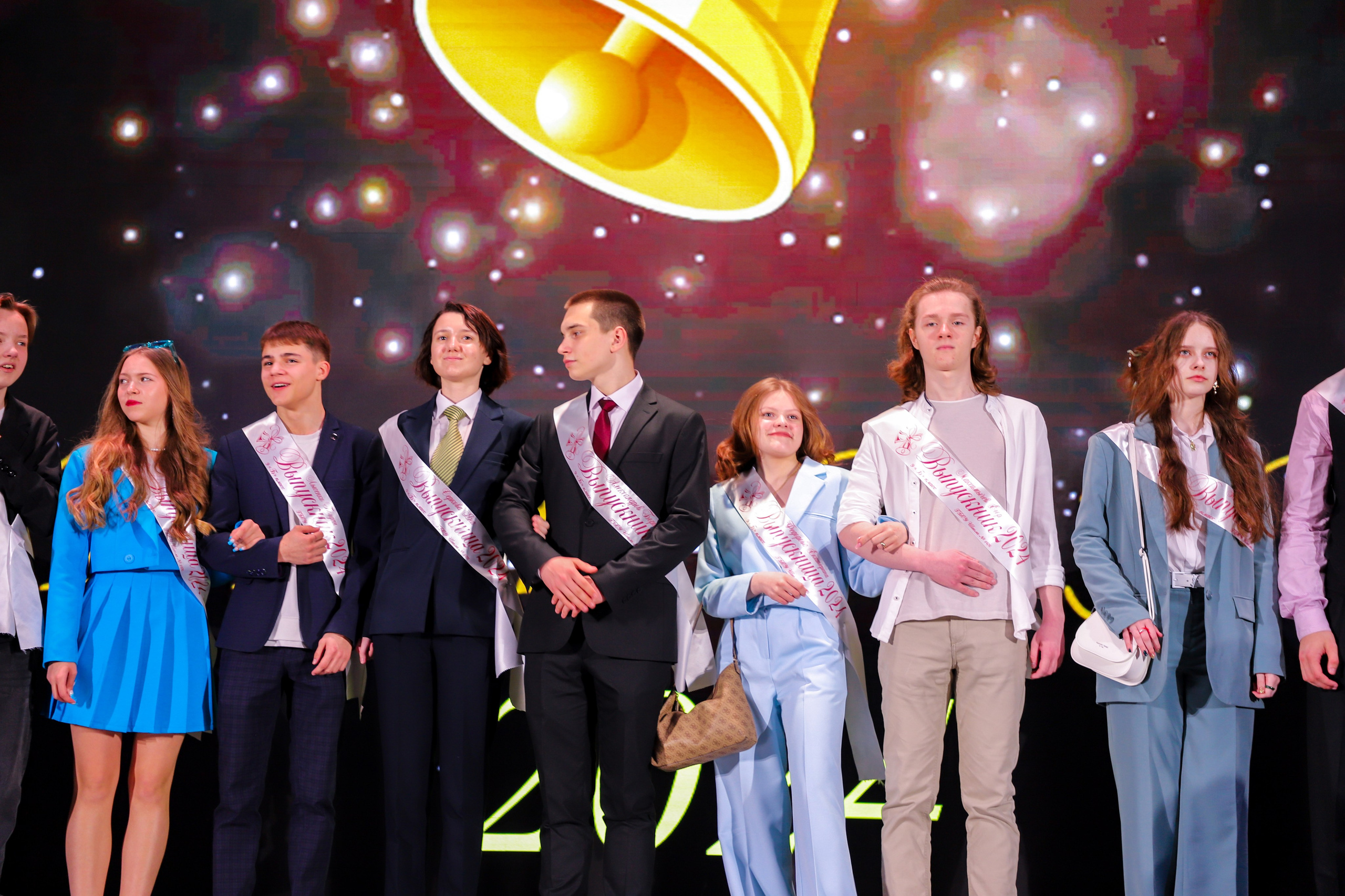 Последние звонки в школе. K-pop (и не только) фотограф в Москве Светлана Полякова