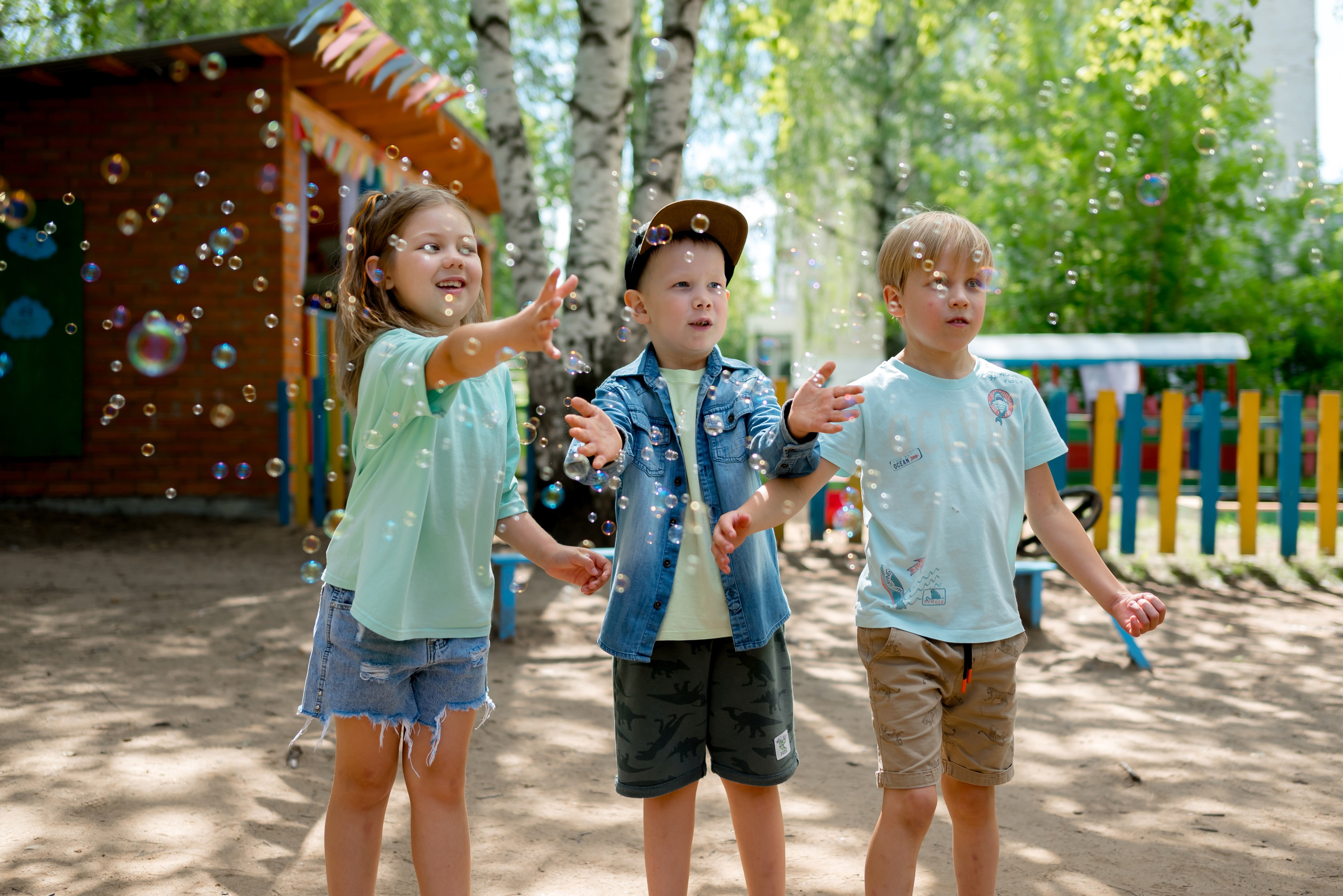 Детский сад. Фото. Современные выпускные альбомы. Воткинск