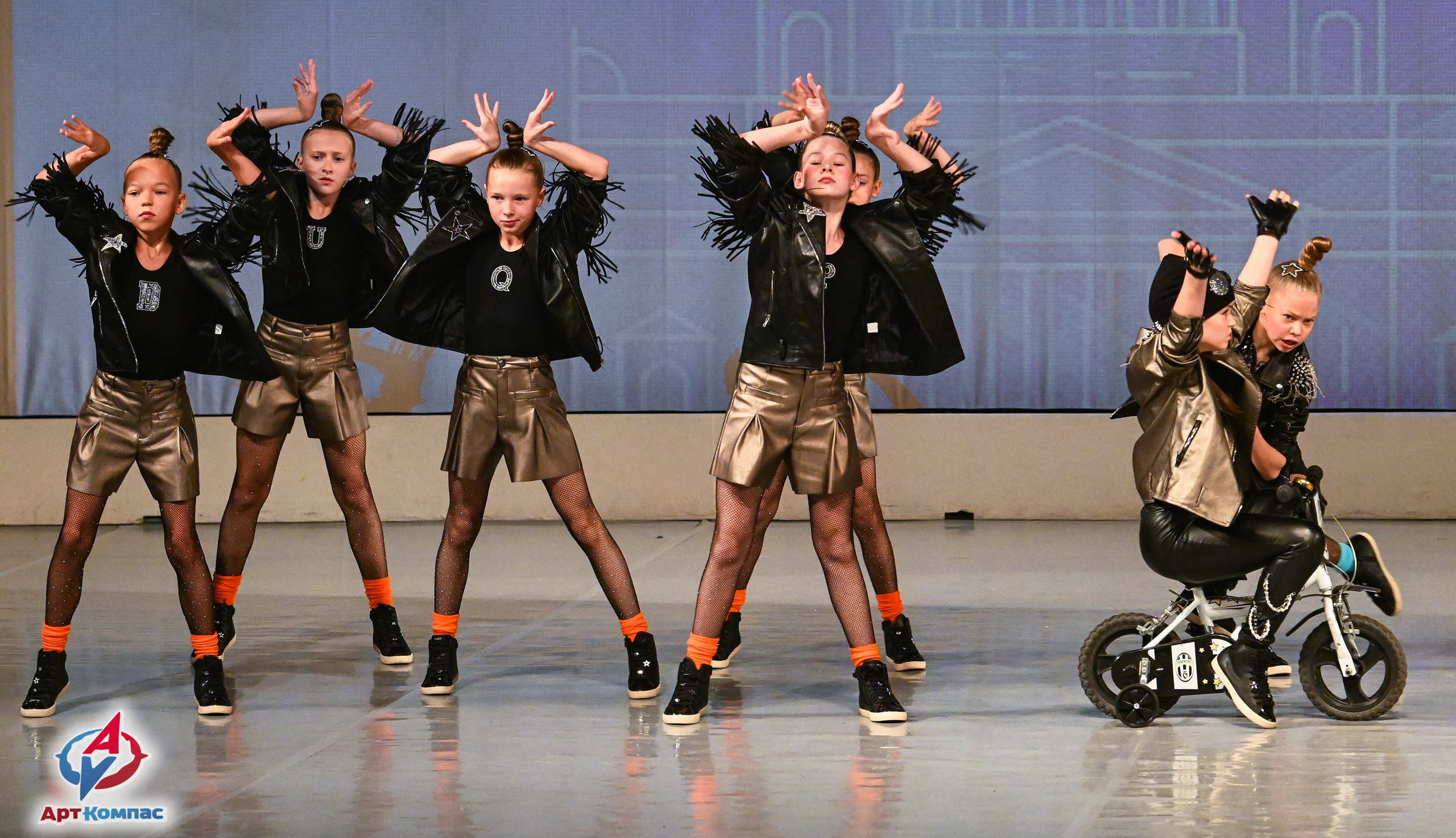 05.10.2025 Всероссийский фестиваль талантов «НЕВСКИЕ ВСТРЕЧИ» г. Санкт-Петербург. Медиастудия Фото Концепт