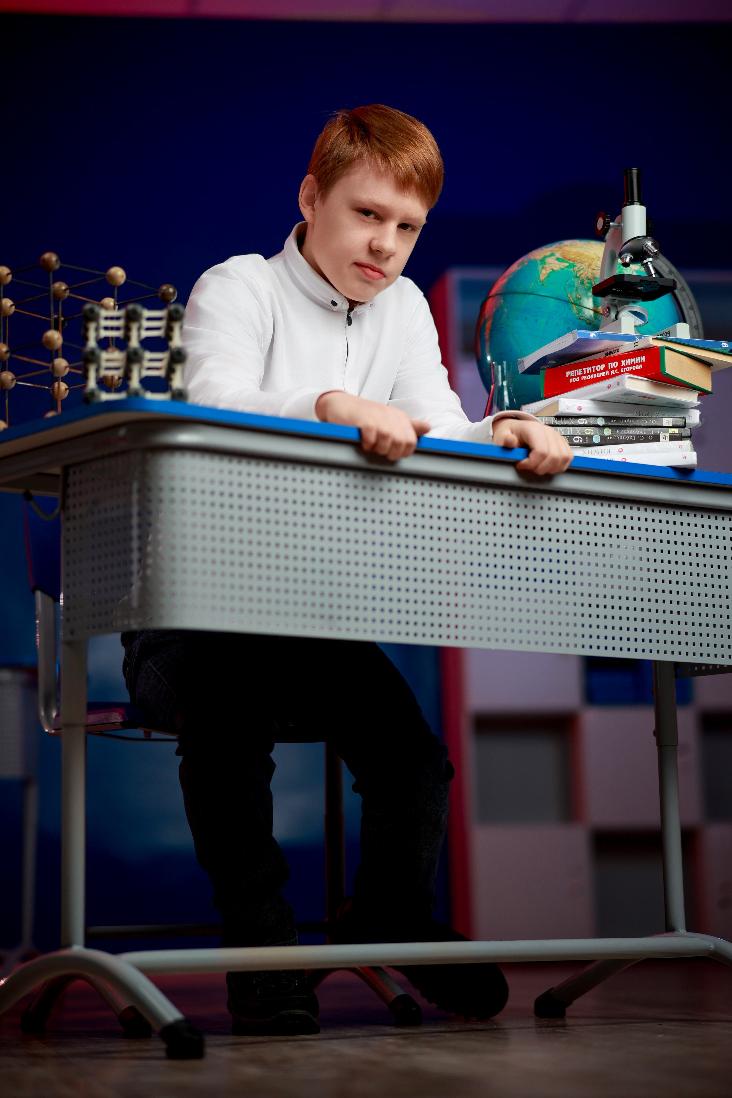 9 классы 2025 год. Артём Печерин фотограф в Оленегорске