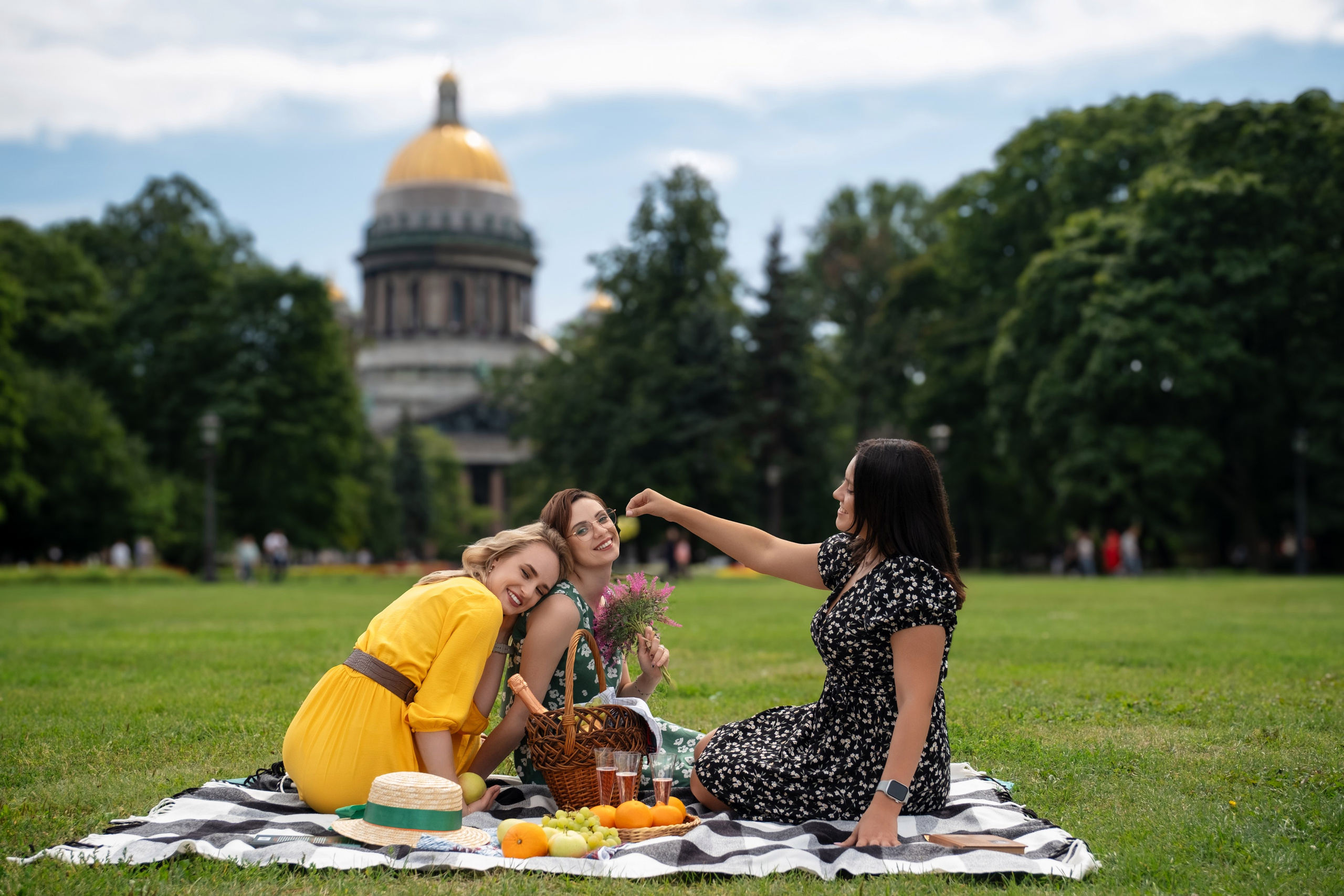 24. Фотограф Константин
