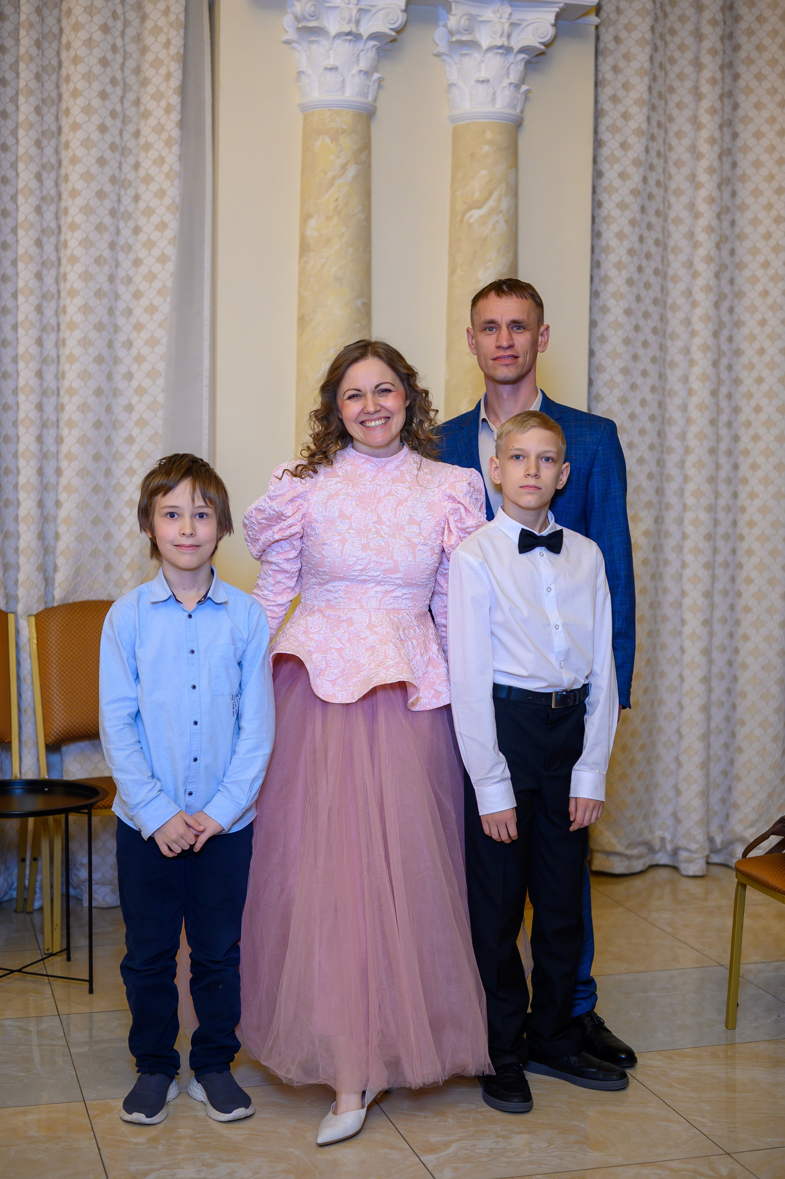 Бал ФМШ 7 класс. Фотограф новорожденных, семейный детский в Тюмени Татьяна Морозова