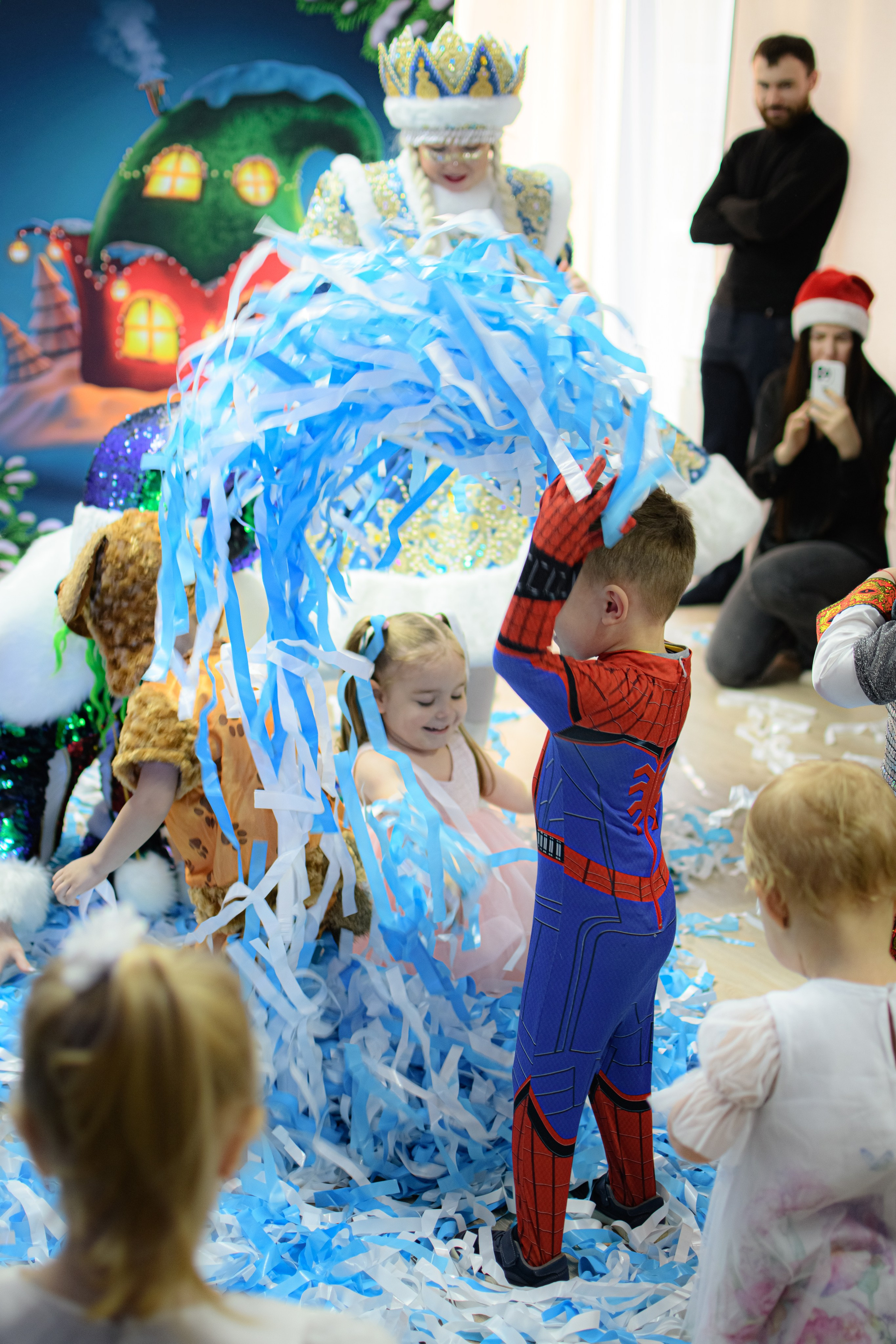 HAPPY NEW YEAR. Photokarish