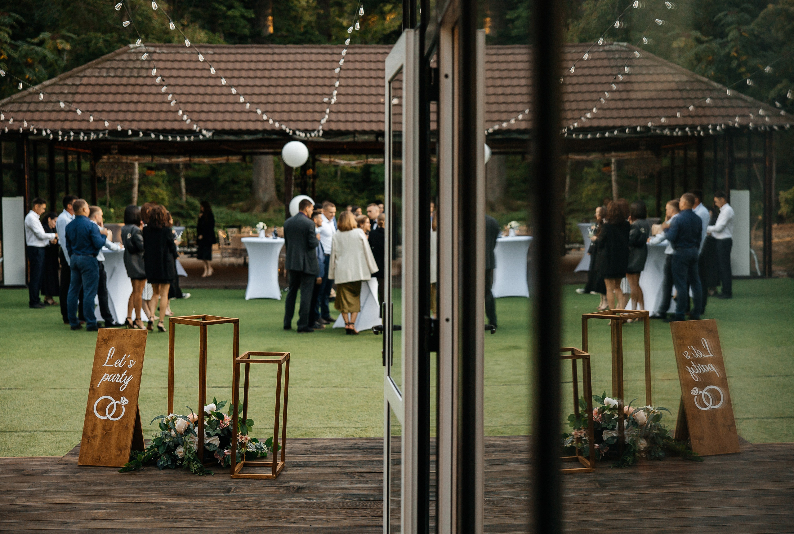 Свадьба на открытом воздухе. Свадебный и семейный фотограф в Москве Олеся Подколзина
