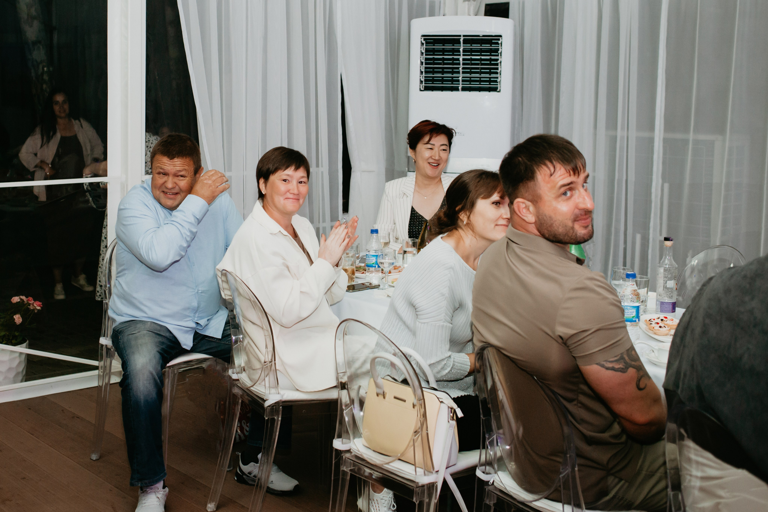 Выпускной 2025 (41 школа) 11 класс. Фотограф в Челябинске Ополихина Анна