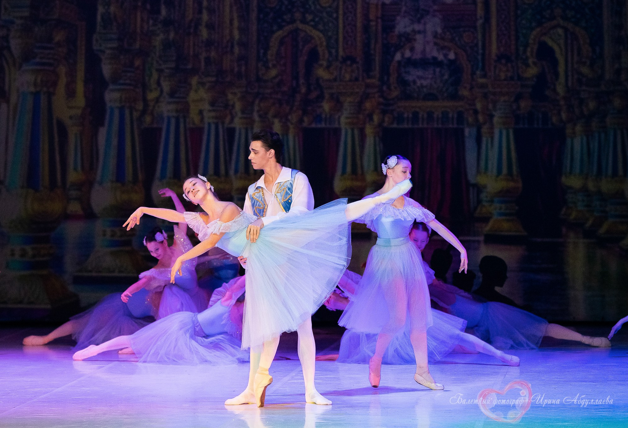 Хореографический колледж ЛЕДЯХ «НАСТАВНИКИ»