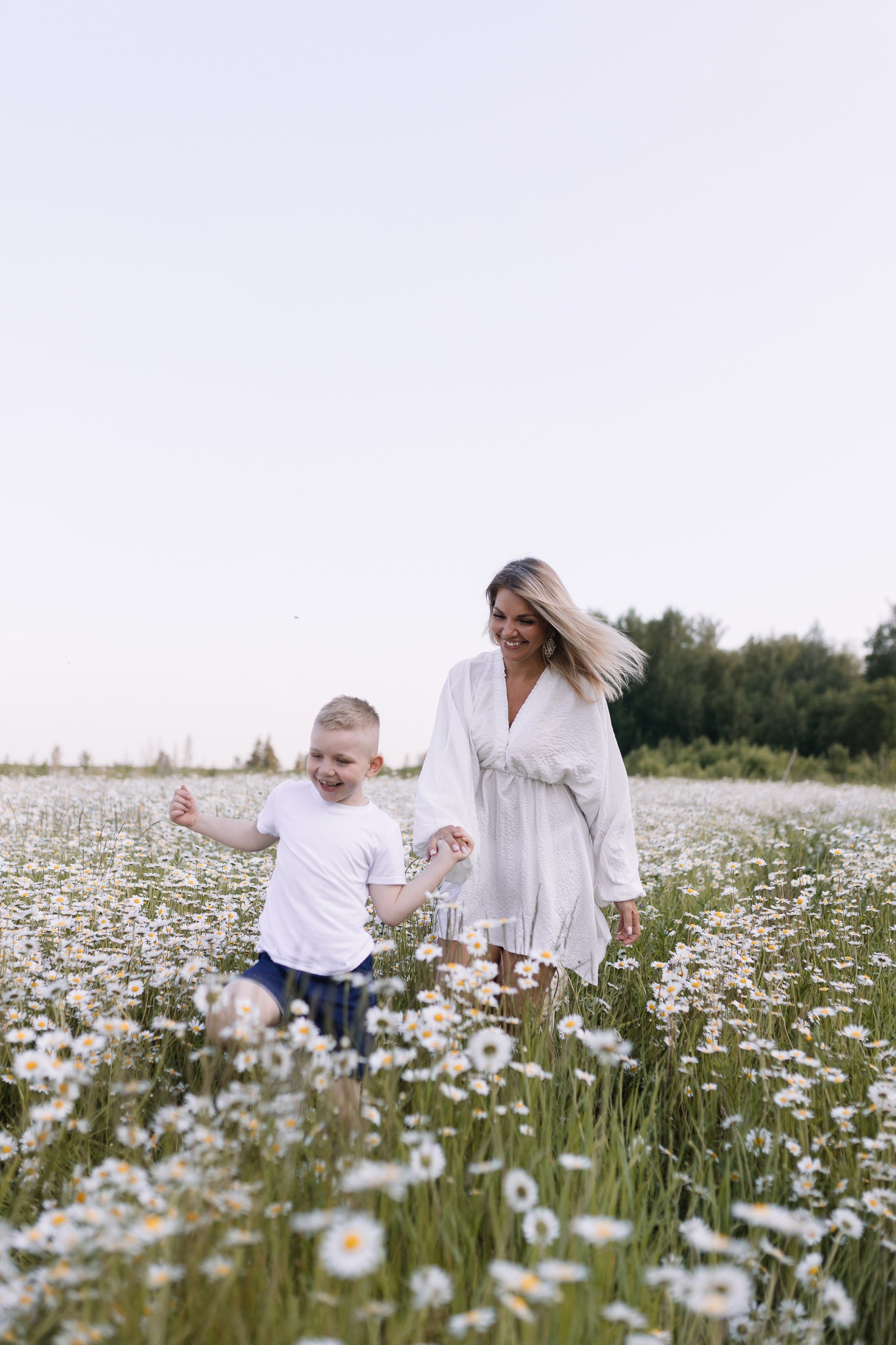 Раз ромашка…. Кристина Киссер |Фотограф | сняла ⩾ 2000 съёмок | главная по атмосфере