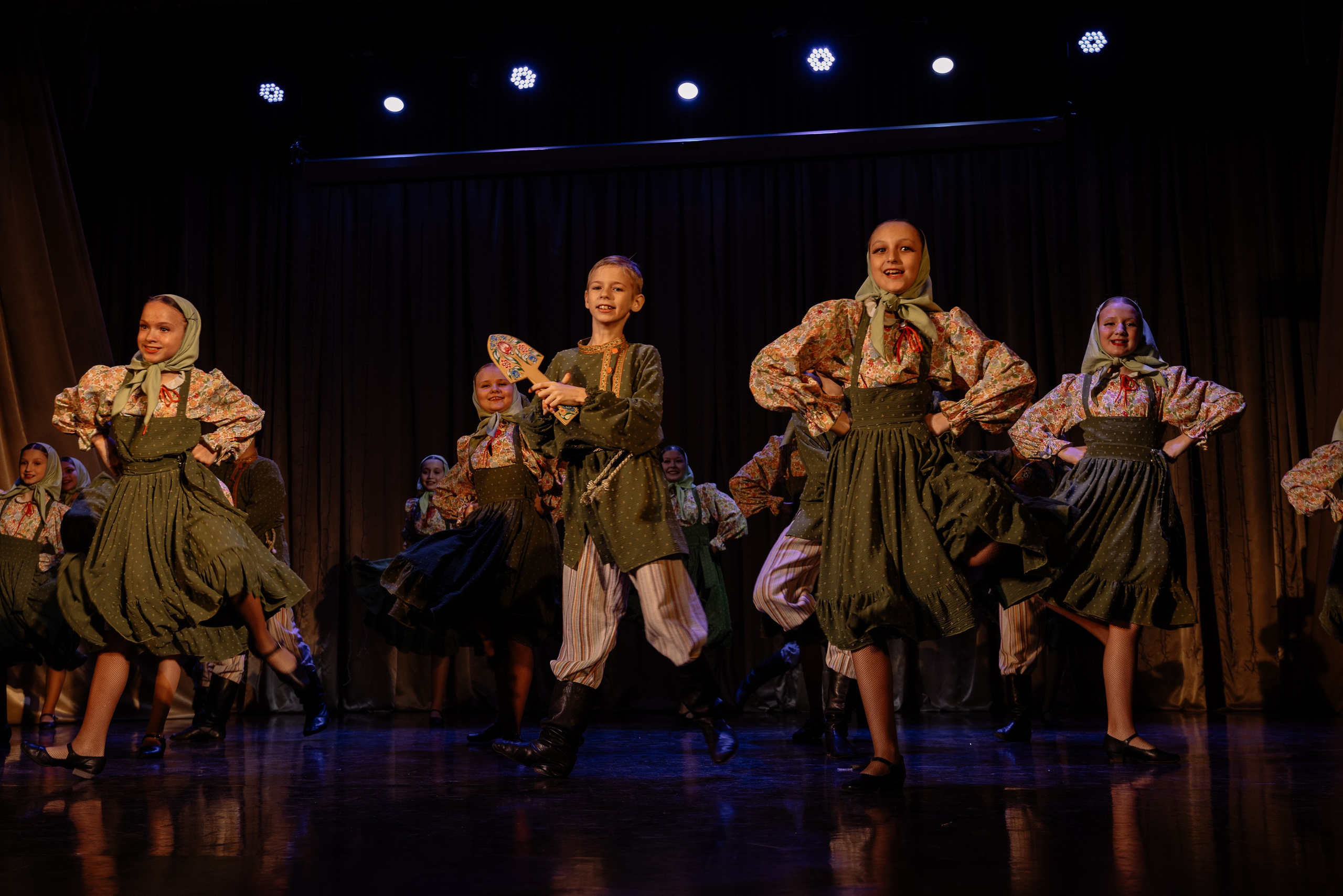 Сибирские узоры ДК Ефремова. Фотограф Юлия Мальцева