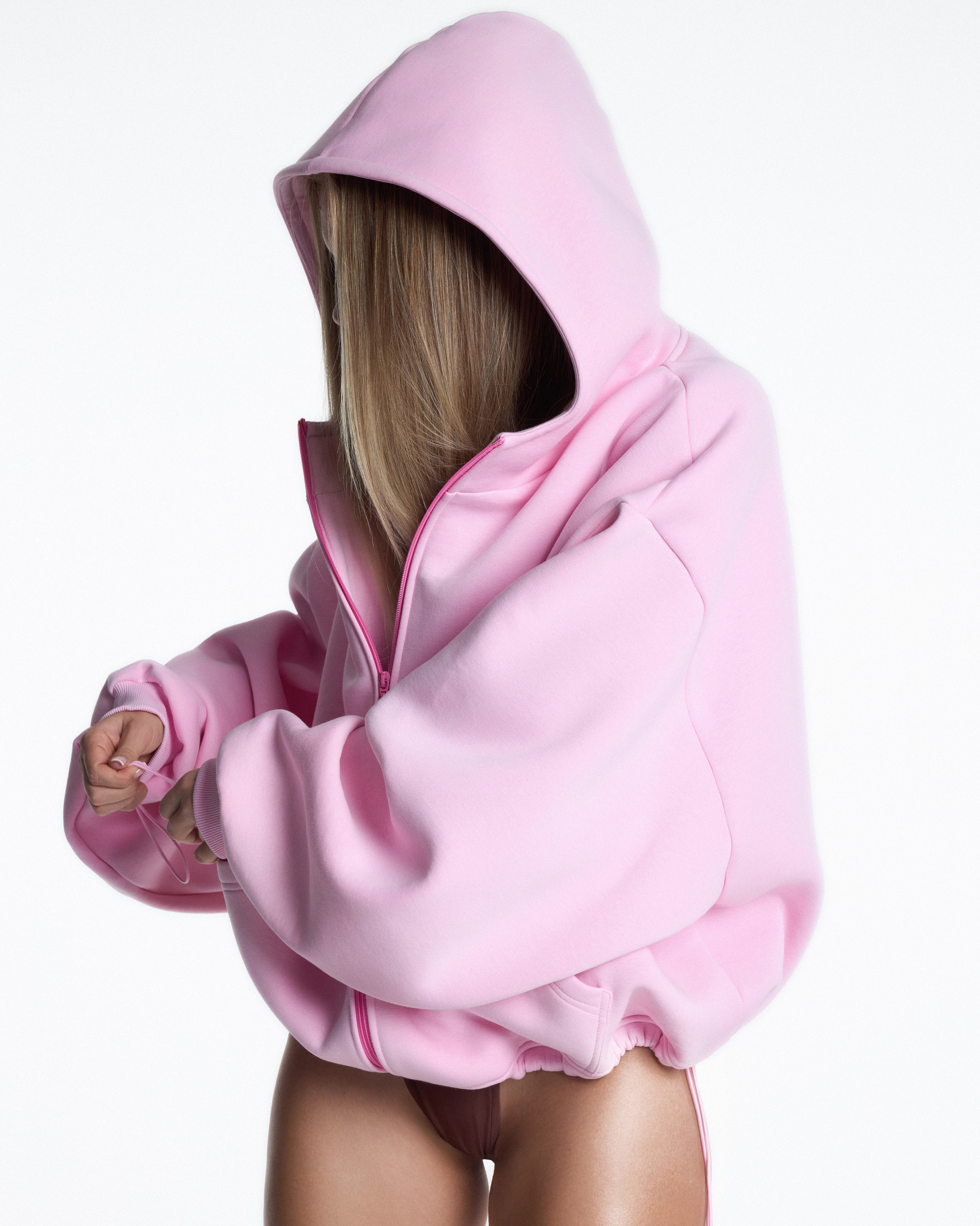 COMMERCIAL FOR BRANDS. VERONIKA TIKHOMIROVA | PHOTOGRAPHER