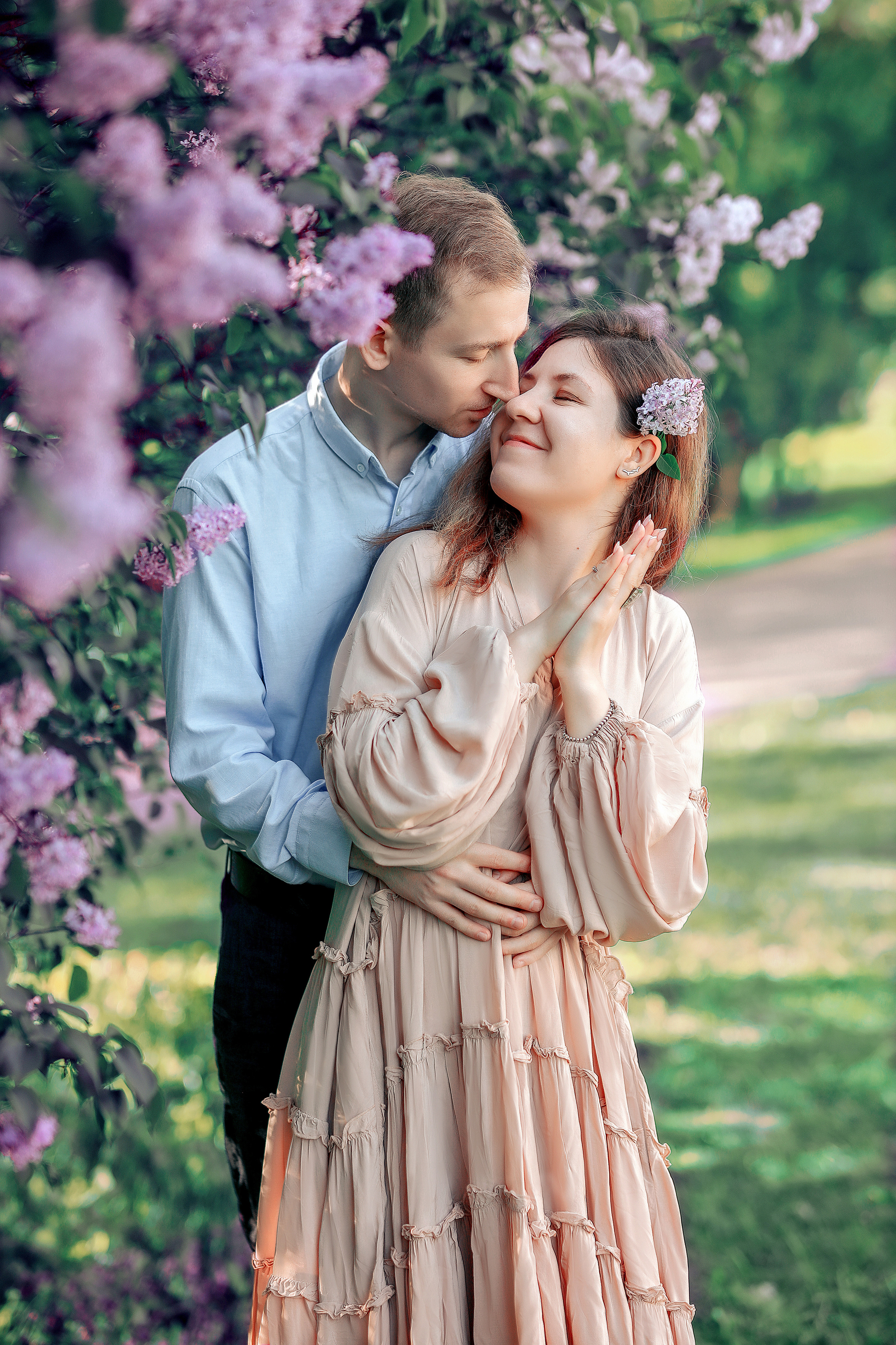 семейный фотограф Москва, семейный фотограф Подольск, семейная фотосессия, фотопрогулка по Москве, фотосессия в сирени