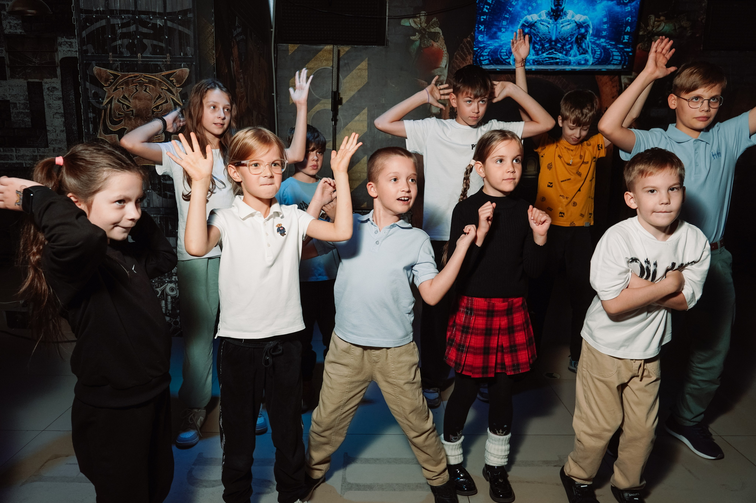 PEKA_POHUDEL. Фото | Видео Контент Мишель Ватаманюк