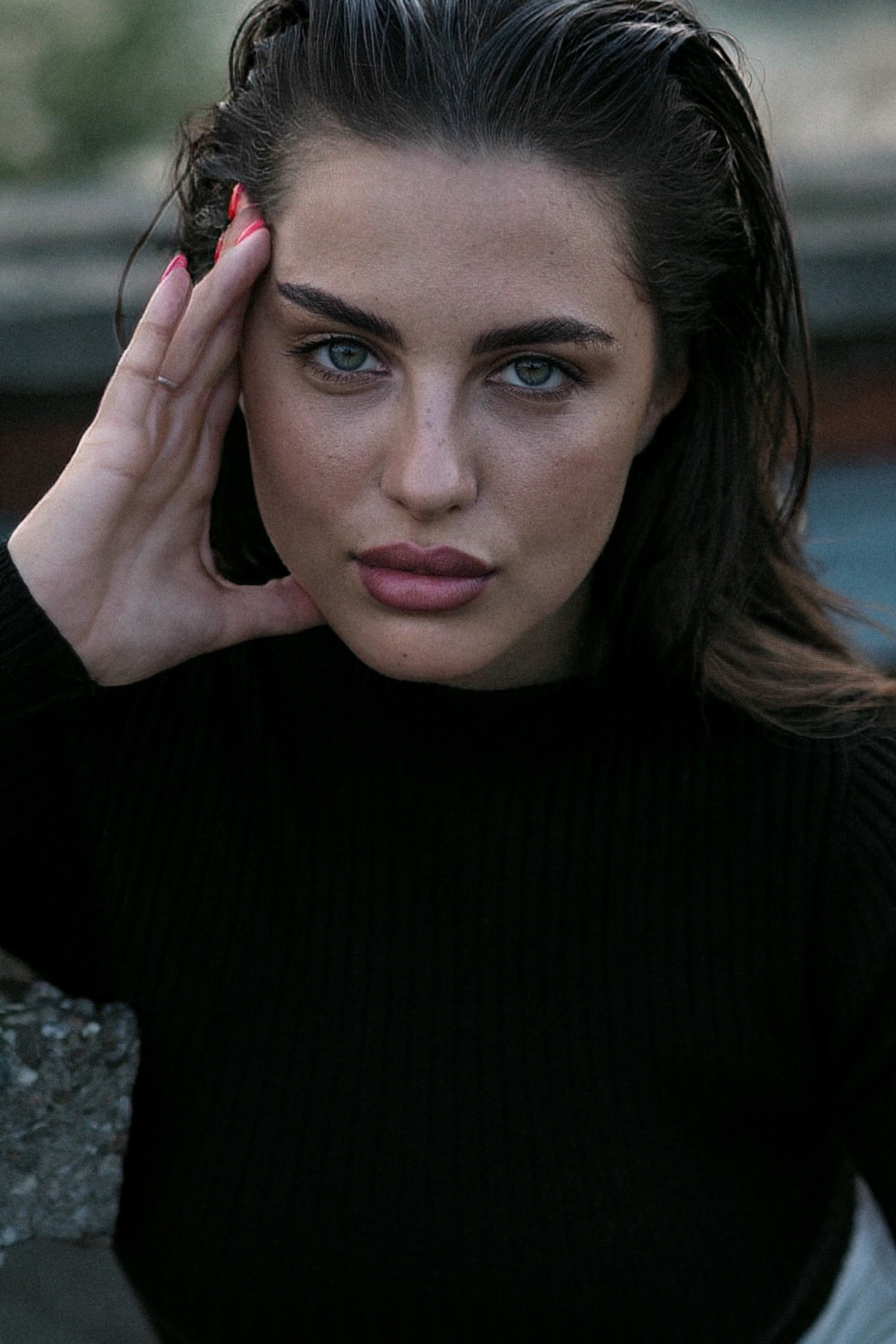 Женский фотограф и мини-тату мастер Москва Юлия Солодкина