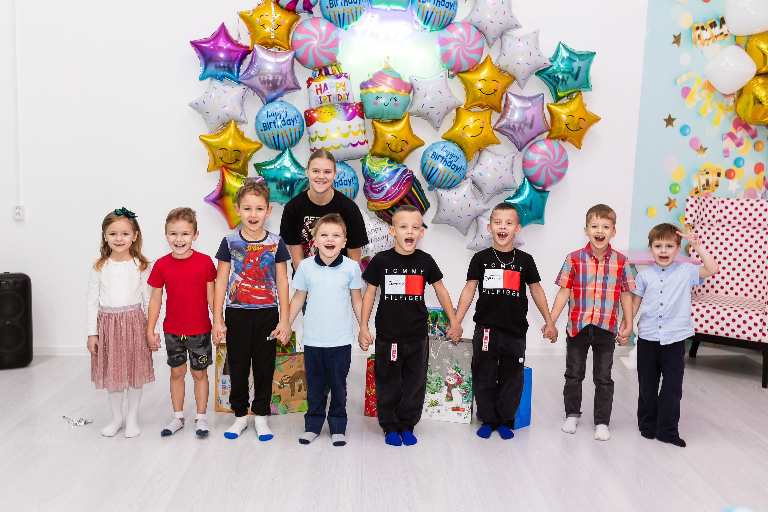 День Рождение в Дети при деле. Свадебный фотограф в городе Подольск МО и Москва Крылова Ирина