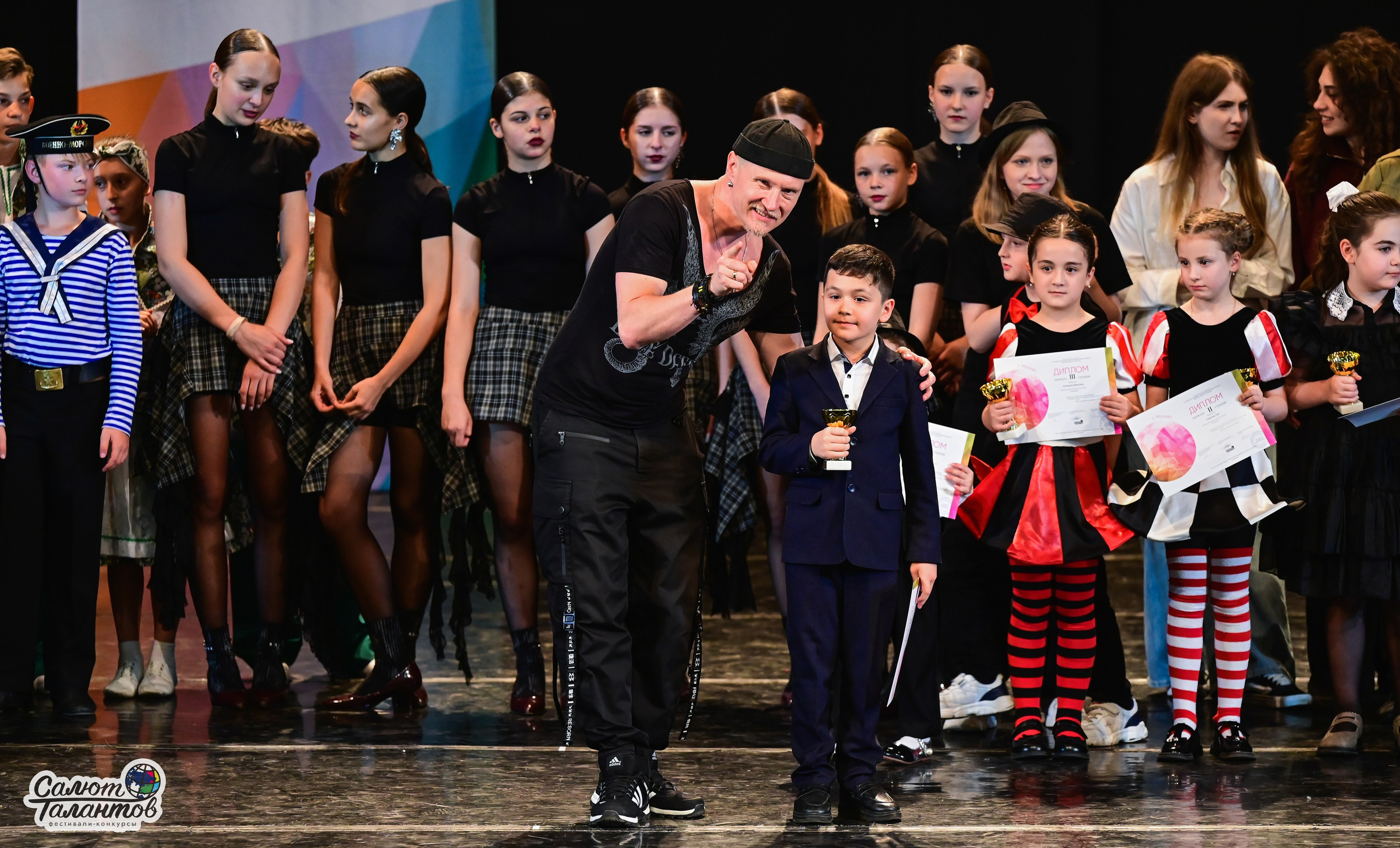 14.06.2025 «Салют Талантов» 41-й Международный фестиваль-конкурс «МОСКВА ВЕРИТ ТАЛАНТАМ» г. Москва. Медиастудия Фото Концепт