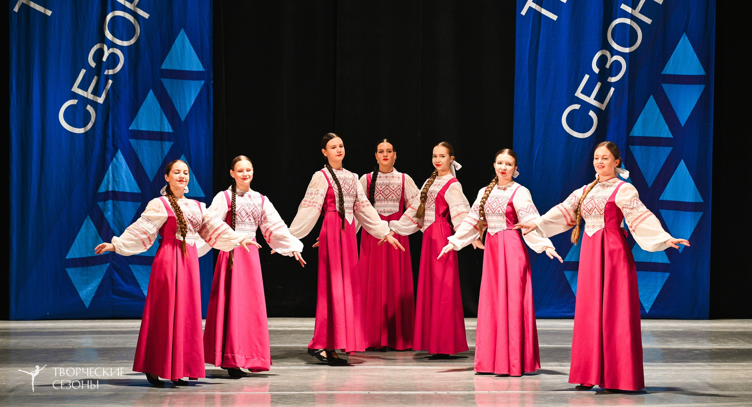 22.11.2025 IV Всероссийский хореографический фестиваль «Россия танцует на Волге». Медиастудия Фото Концепт