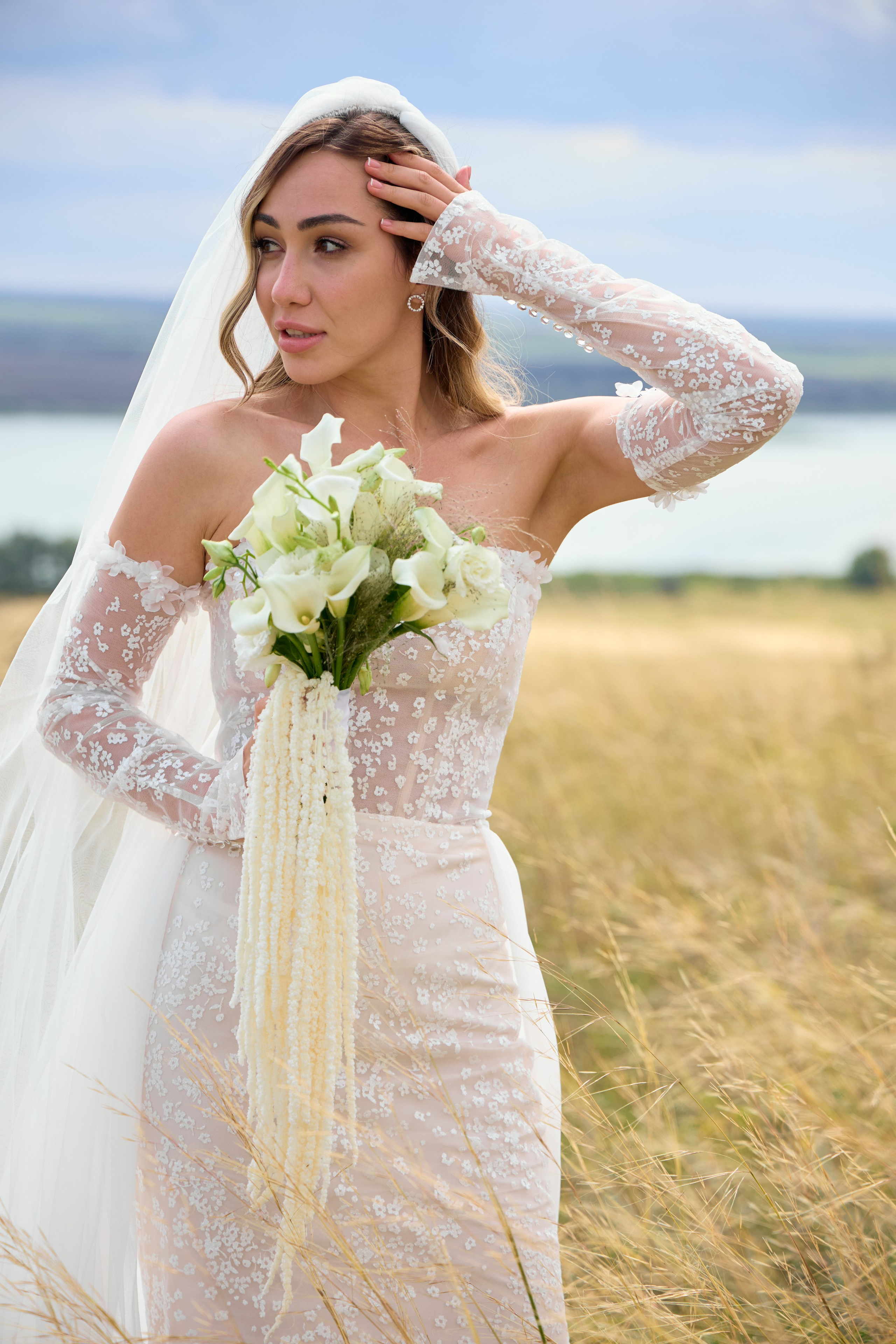 Свадебный фотограф в Самаре и Тольятти. Фотосессия невесты на природе