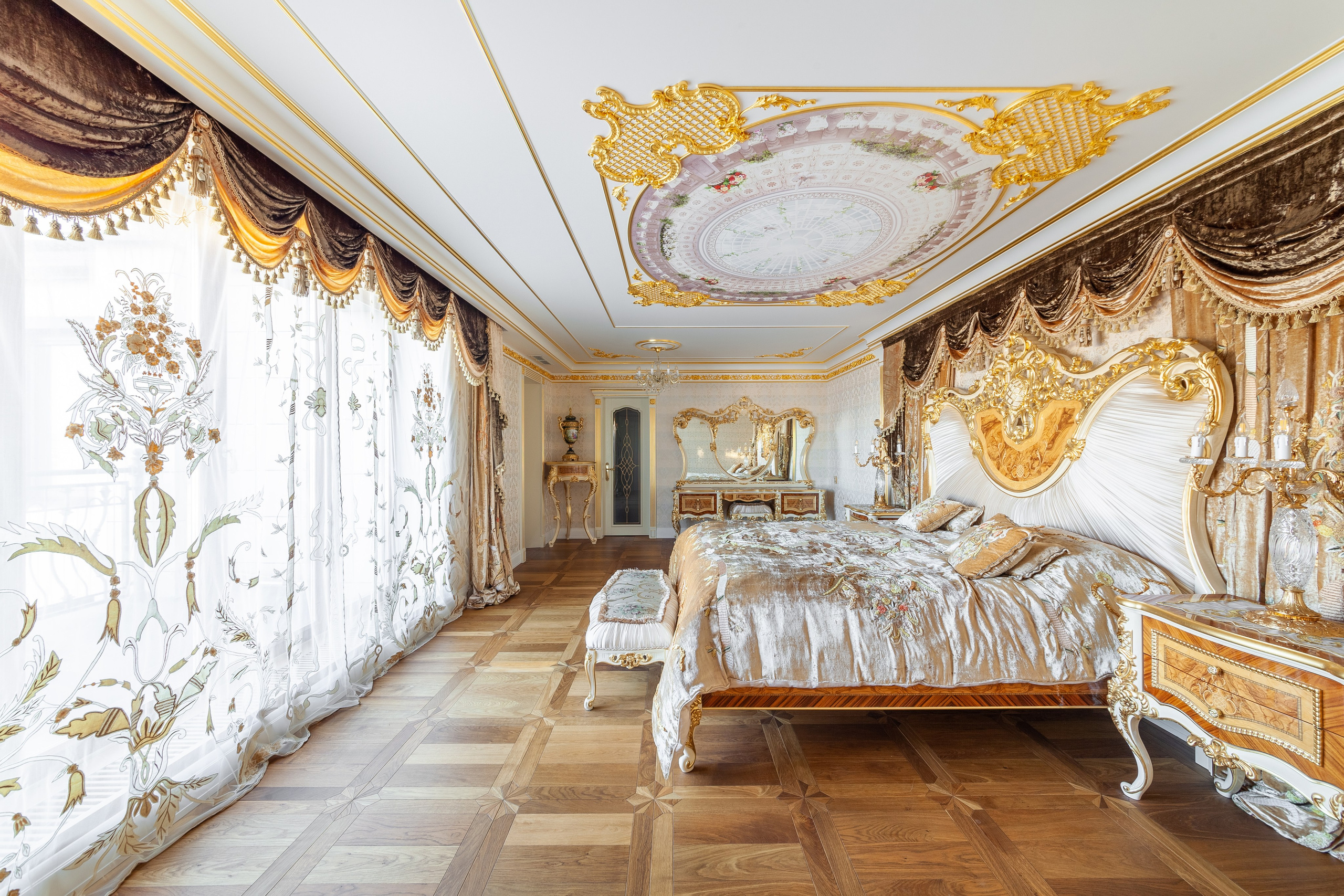 Миллионная 12. Интерьерный фотограф Рафаэль