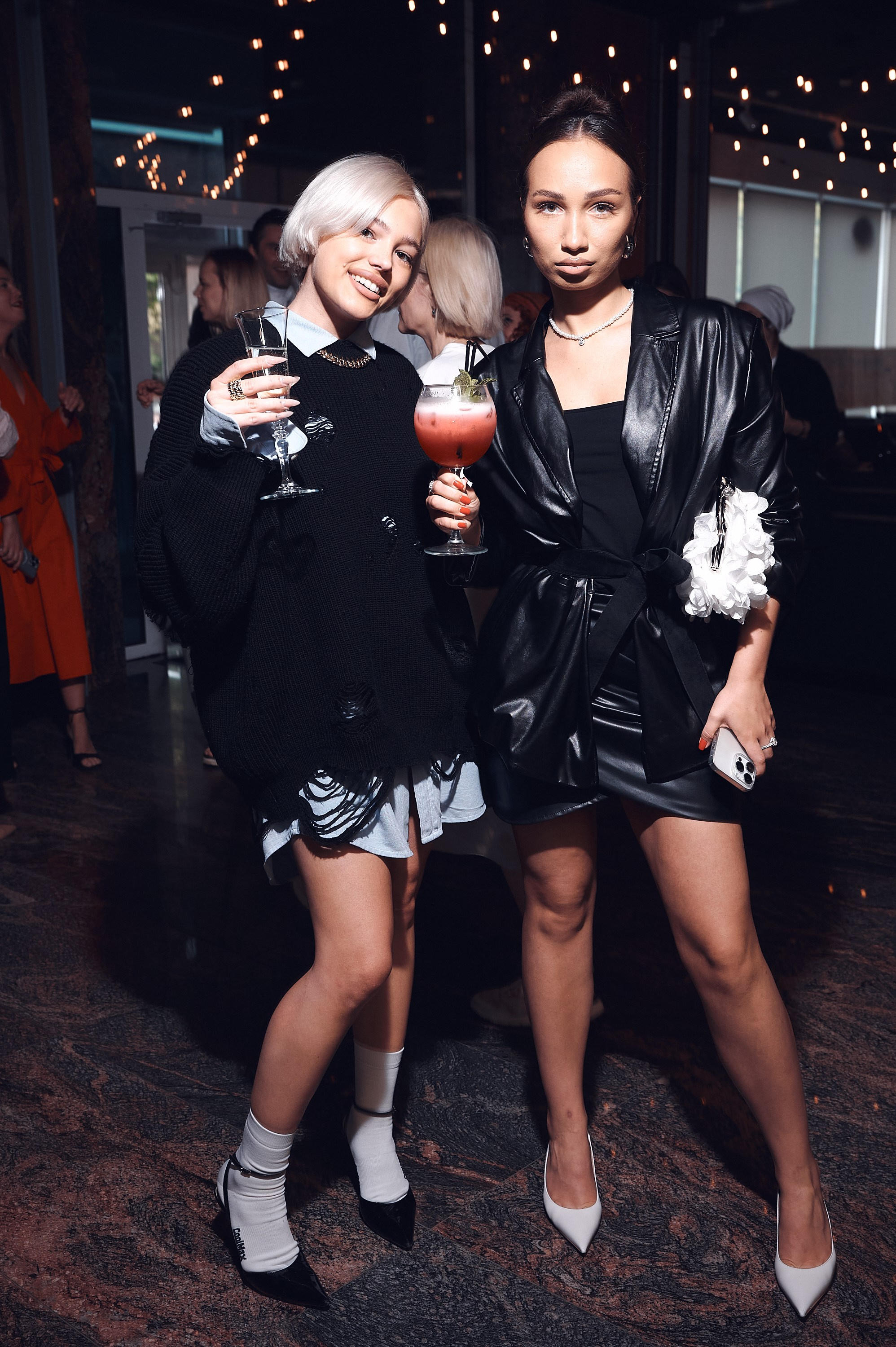 Фотограф Артём Савиных | Свадебная, репортажная, семейная съёмка Москва. Артём Савиных — профессиональный фотограф в Москве | Репортажи, свадьбы, портреты