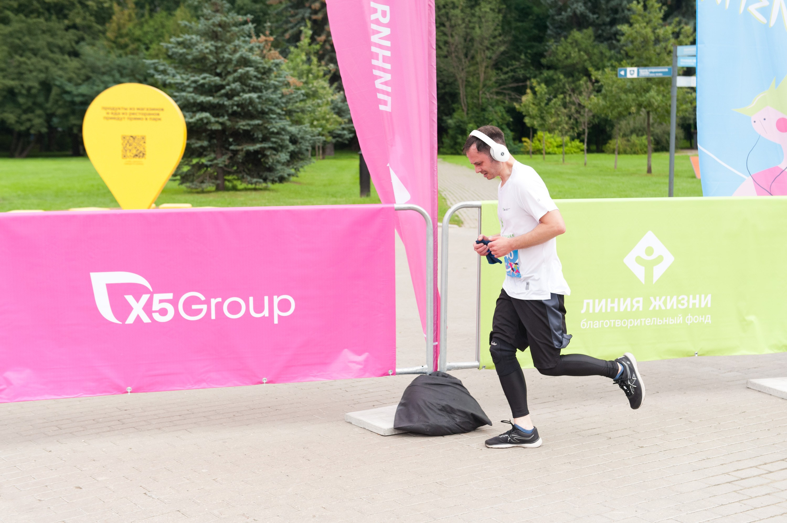 Корпоративное. Забег X5 Retail Group. Репортажный фотограф и видеограф Слава Думчев. Тимбилдинги, отчетники, корпоративы