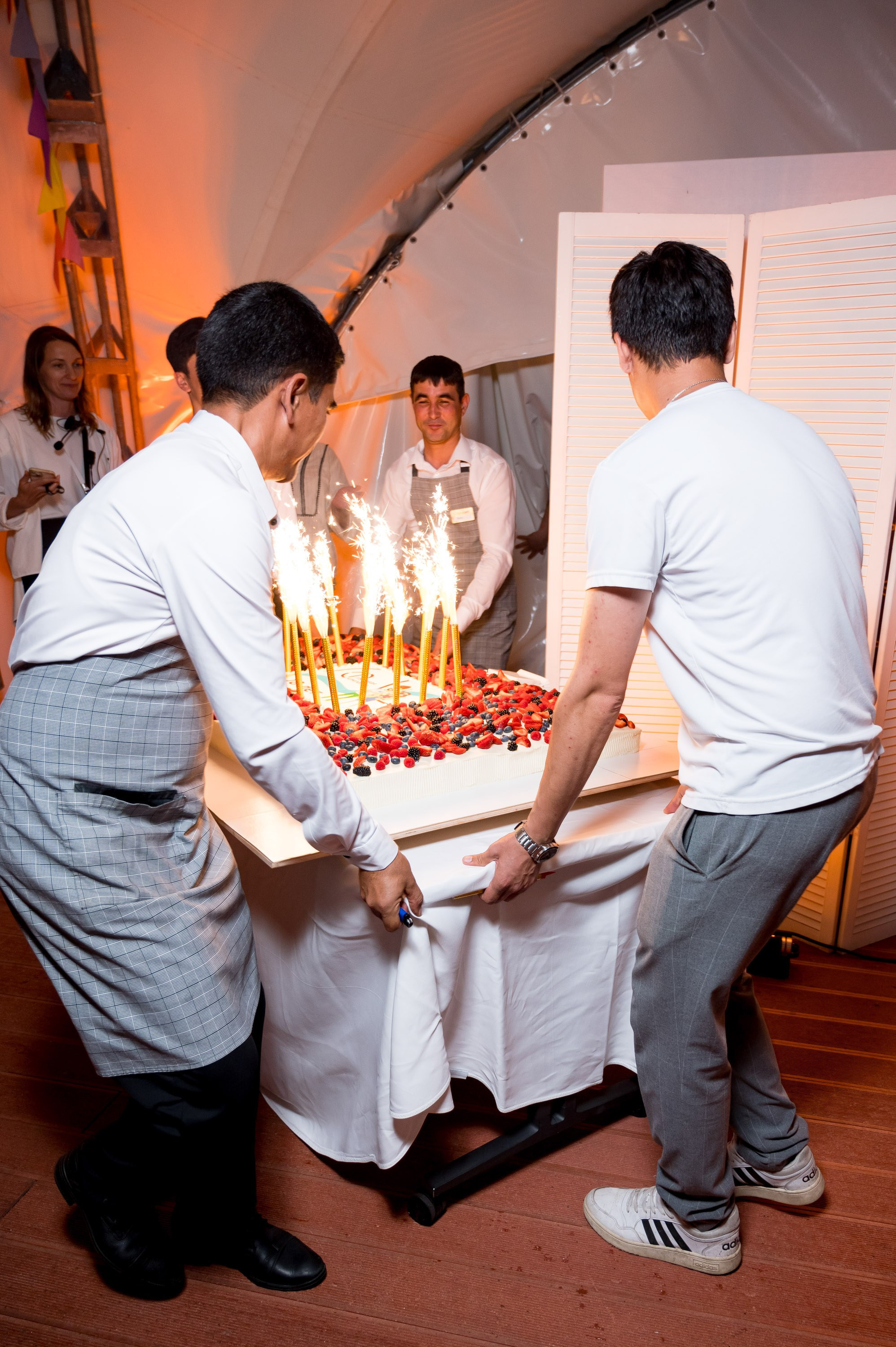 Летний корпоратив-тимбилдинг Первой Грузовой Компании. Репортажный фотограф и видеограф Слава Думчев. Тимбилдинги, отчетники, корпоративы