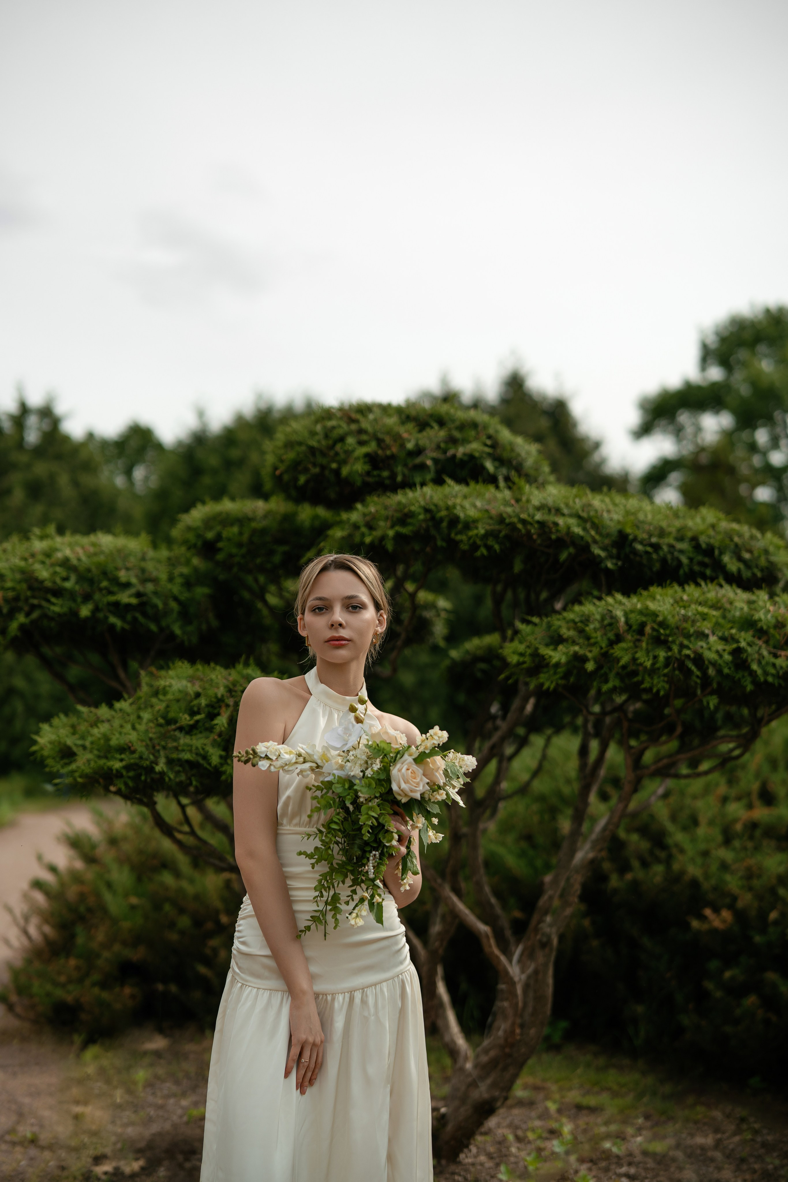 Свадебная прогулка, а парке Сокольники. Фотограф Сергиев Посад / Москва / Дмитров / Дубна