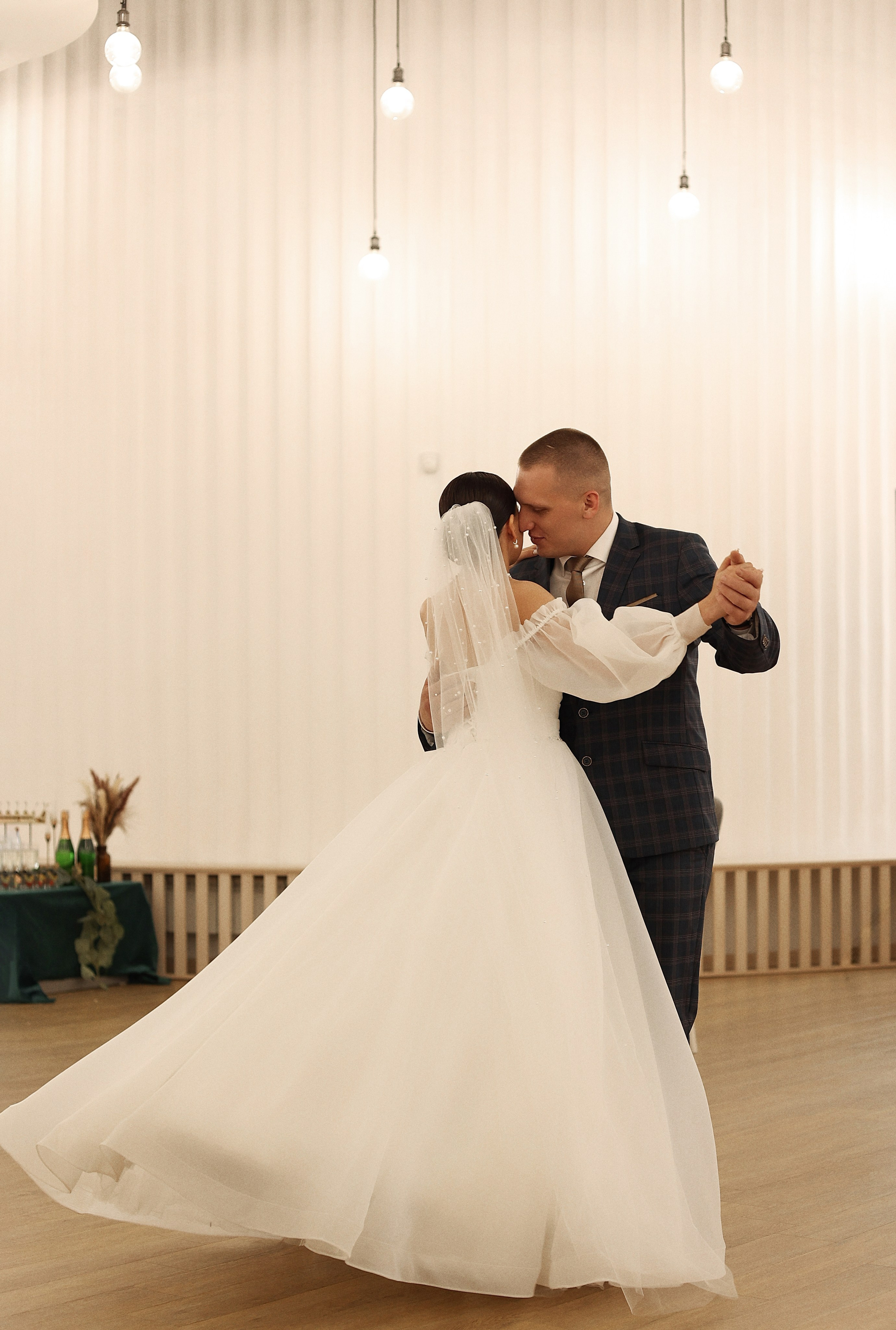 Свадебные истории — Портфолио свадебной фотографии | Nizhenkokr. Фотограф NIZHENKO.KRISTINA в Старом Осколе — Профессиональная Фотосъемка!