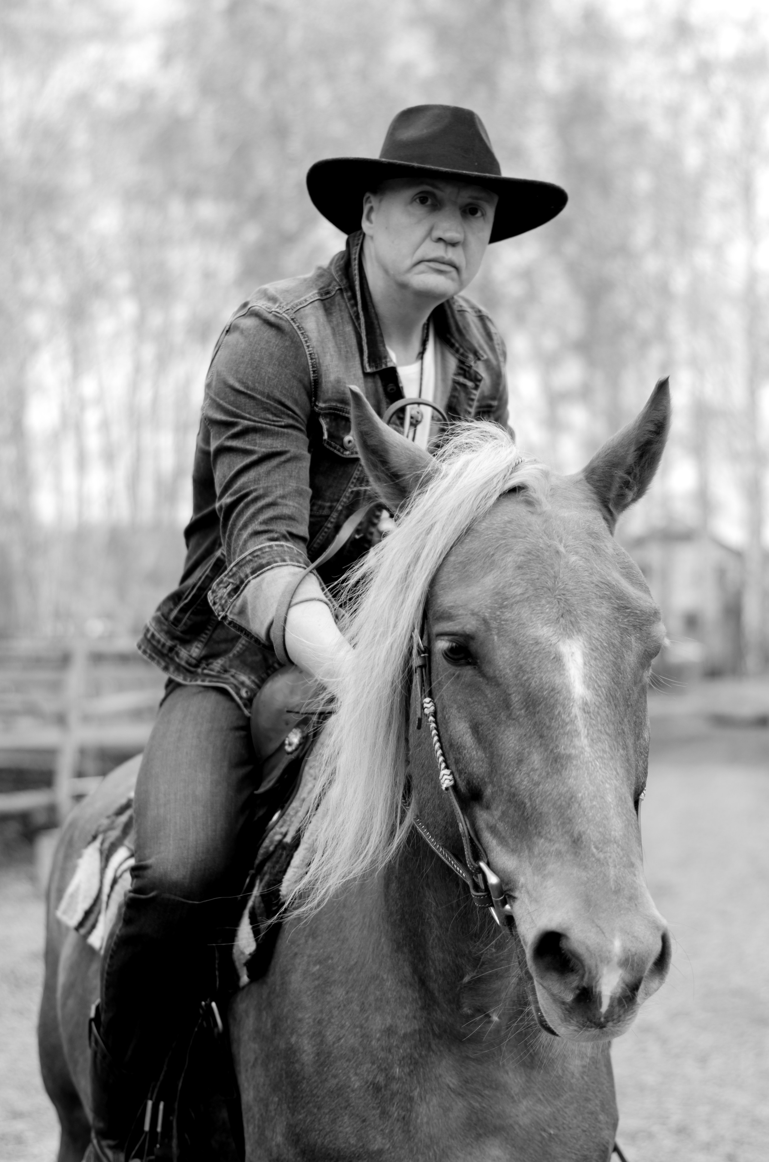 Индейская история. Фотограф Марина Доглядная Челябинск фотосессии с лошадьми, мотоциклами