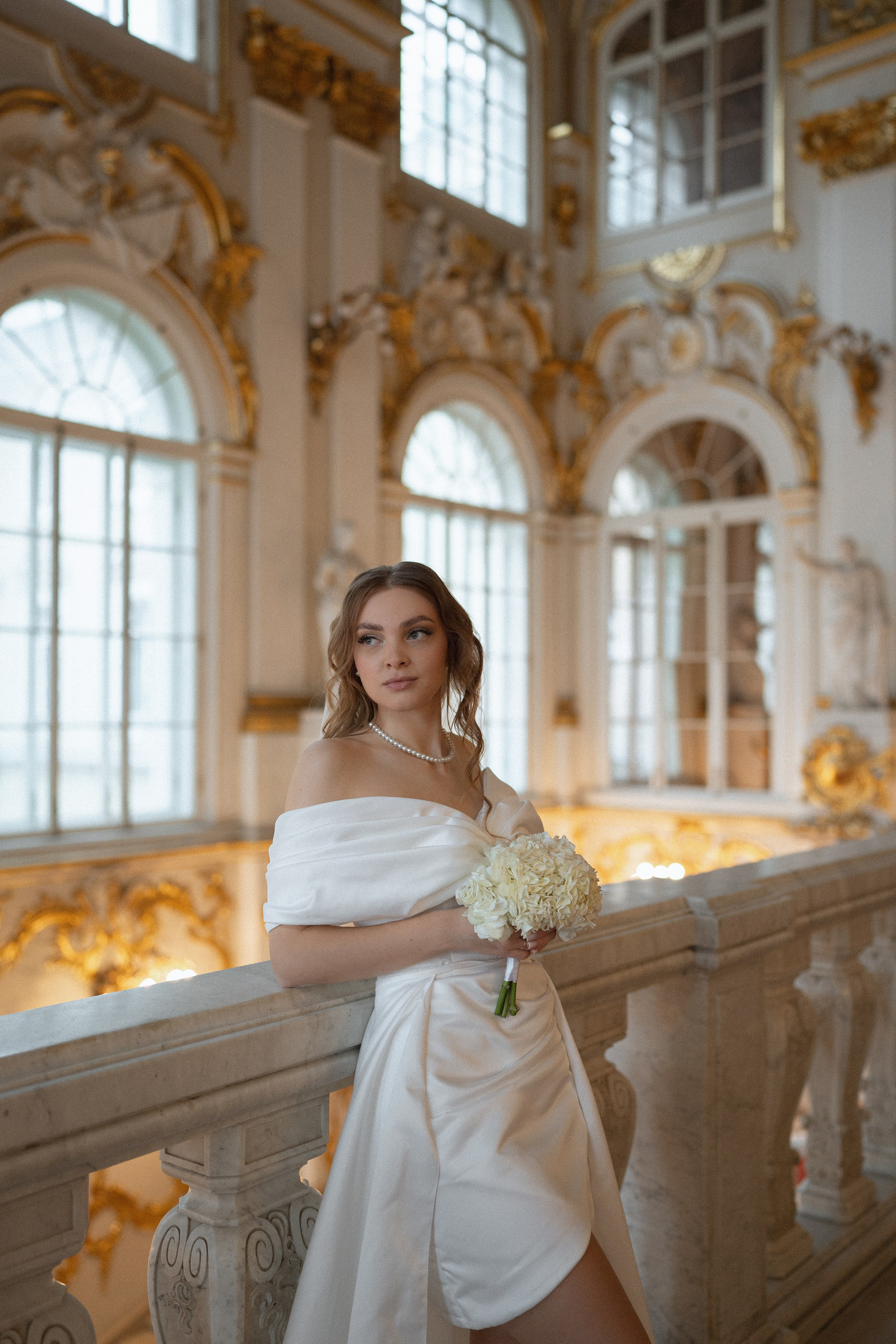 Дмитрий и Кира (Эрмитаж). Свадебный фотограф в Санкт-Петербурге