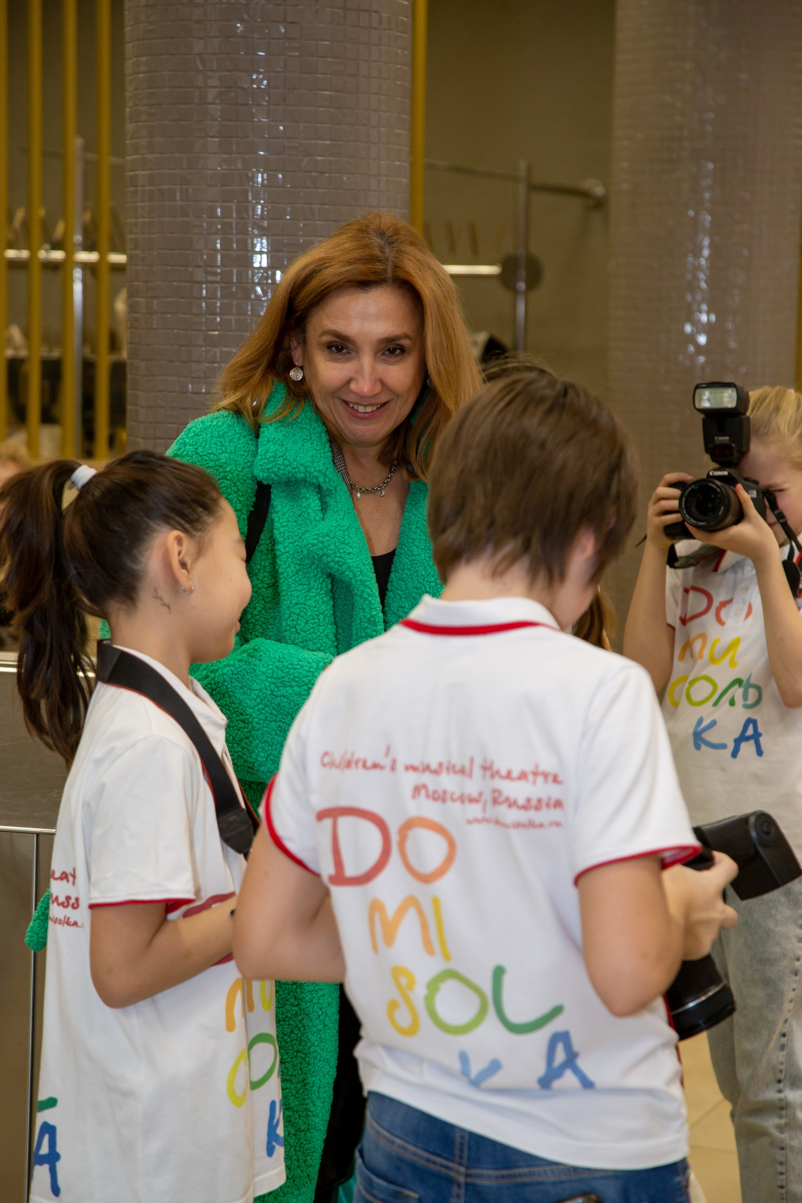 Репортажная съёмка для Домисольки на новый год. «Студия DRONAVT`s» — видеосъёмка и фотография г. Москва