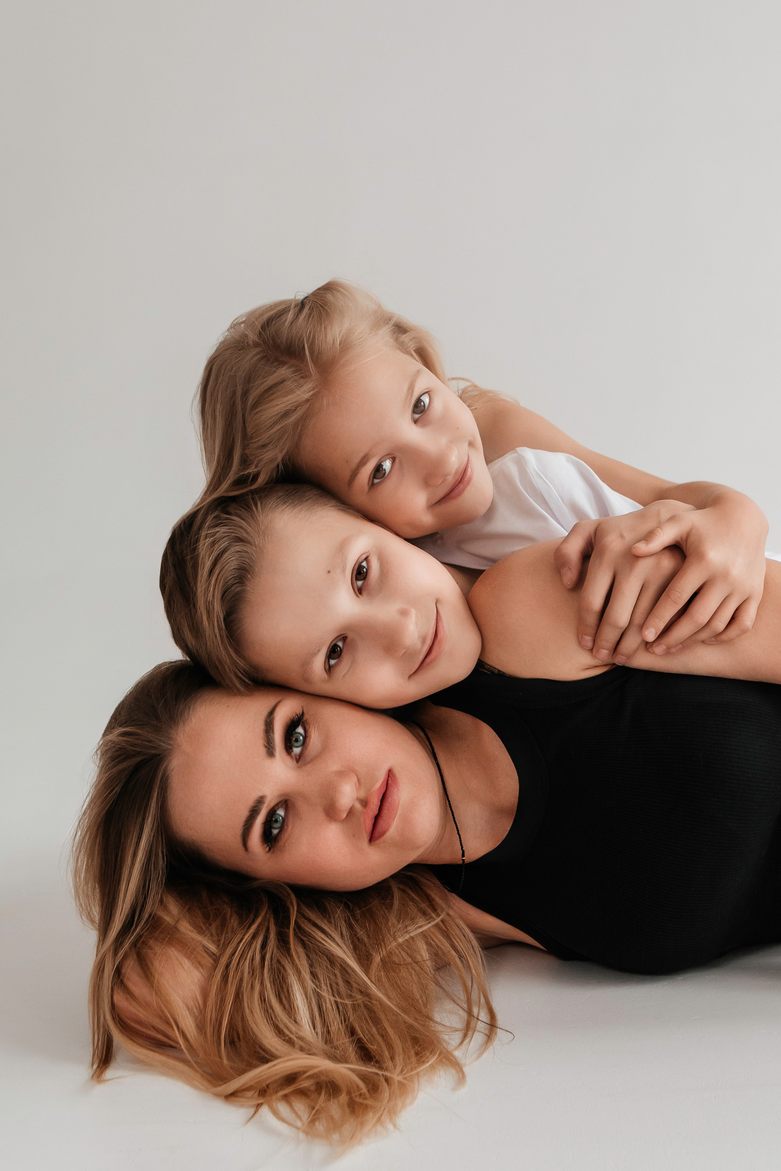 Семейная минималистичная фотосессия. Семейный и детский фотограф Кущ Наташа