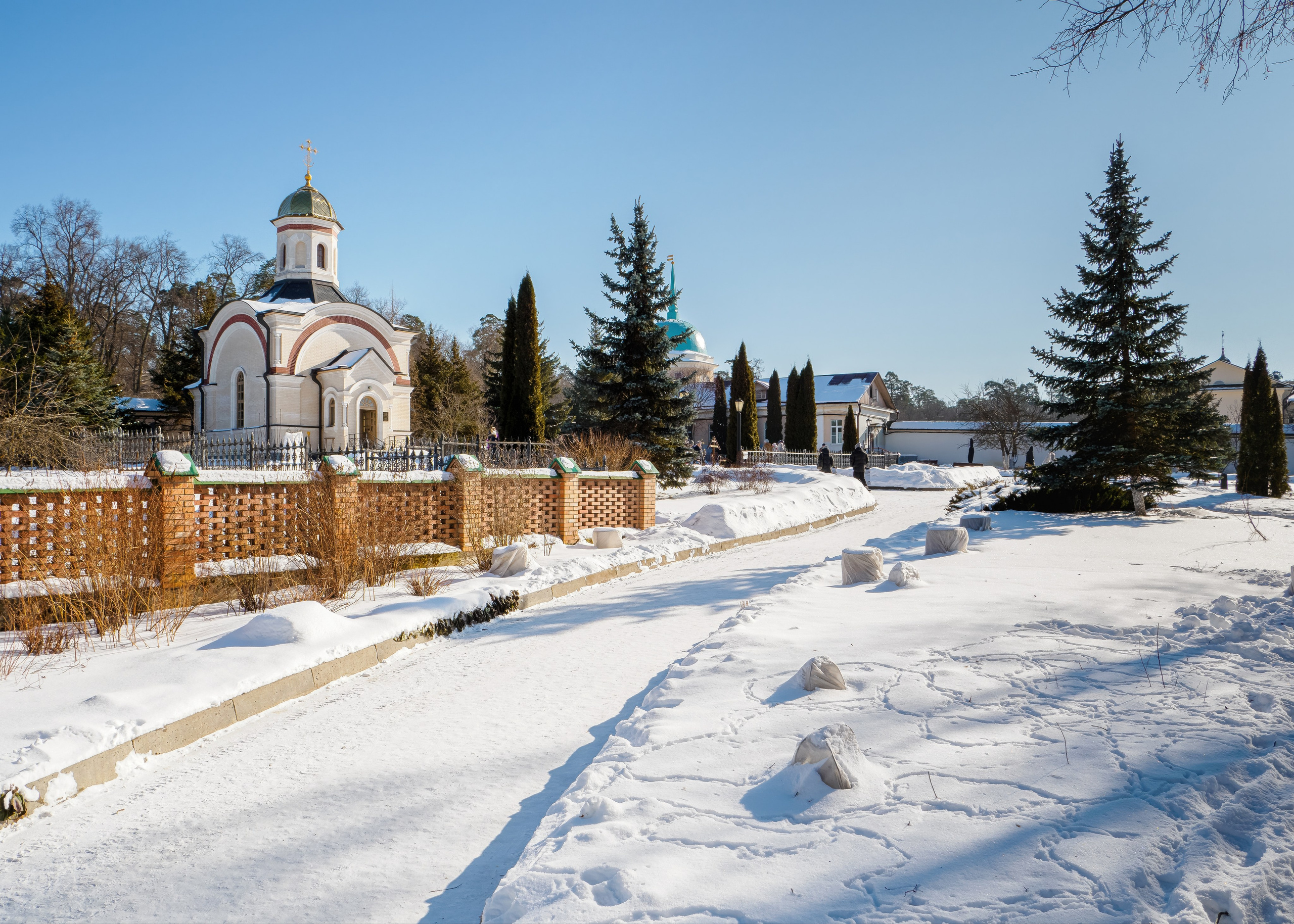 Оптина пустынь. Зима 2023 года. Фотограф Никифоров-Гордеев Сергей. Москва и МО