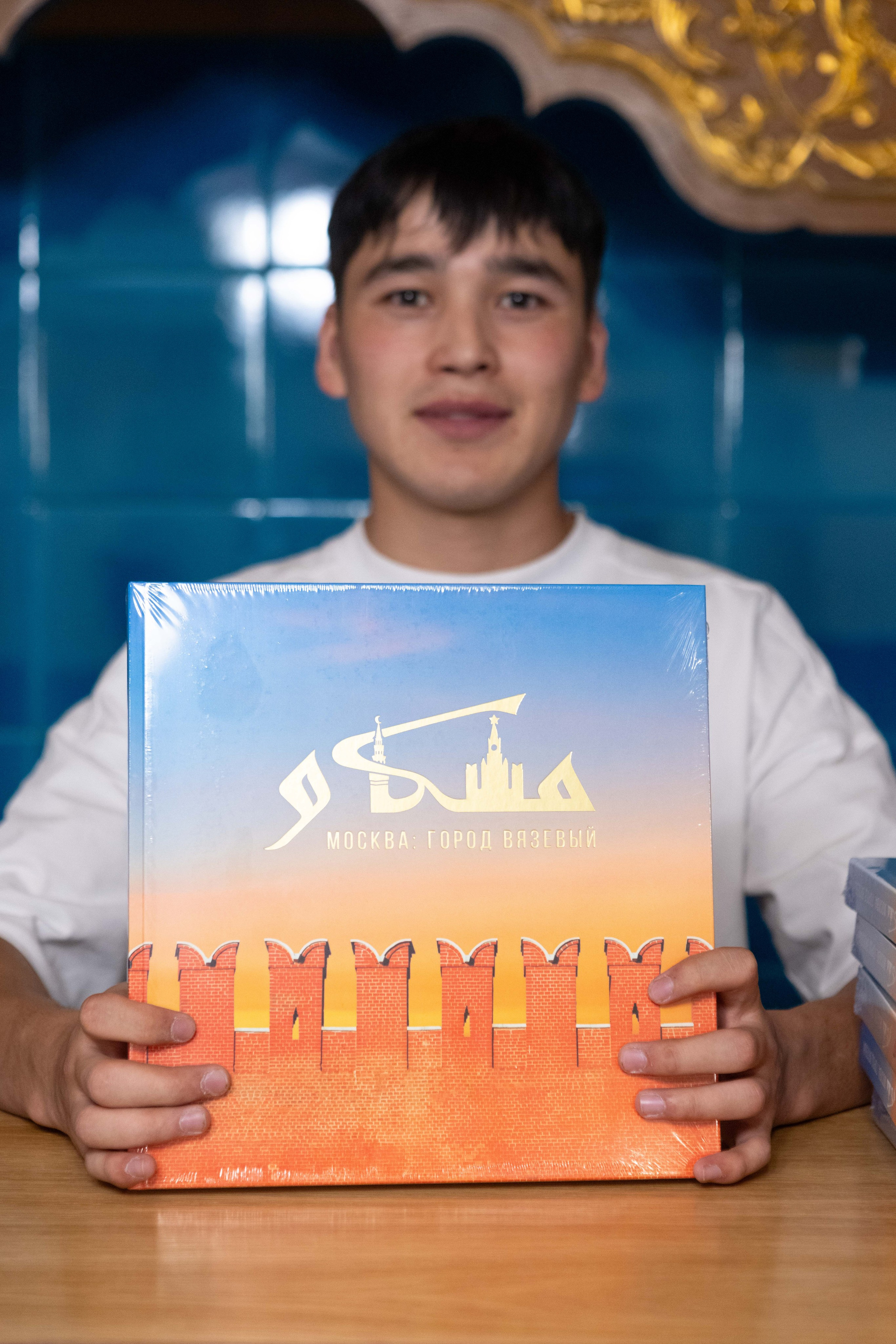 Репортаж с презентации книги — «Москва: город вязевый». Рекламный, предметный, репортажный, семейный фотограф и художник в Москве