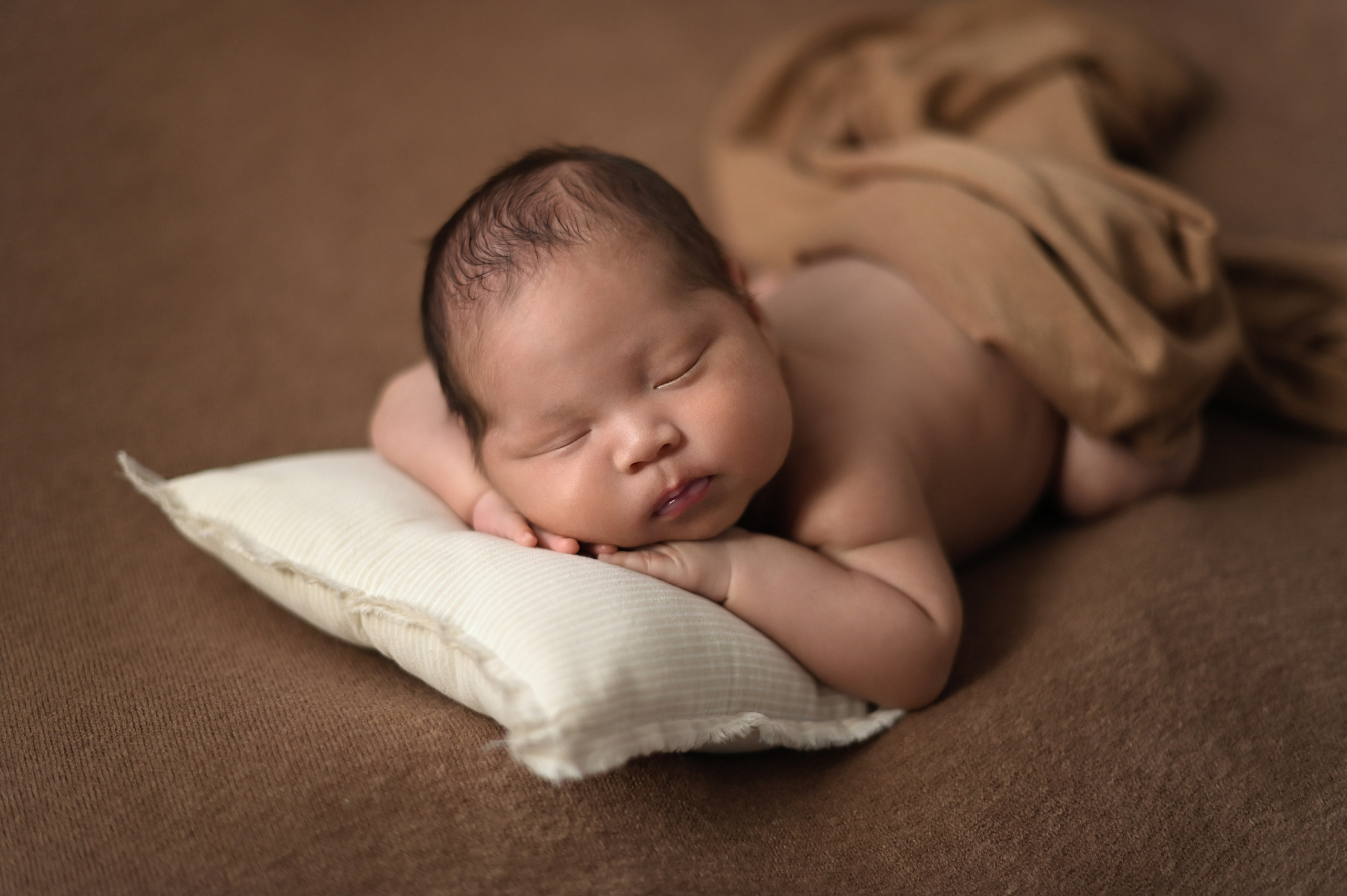 Лев и Михаил. Фотограф новорожденных во Владивостоке Панова Татьяна